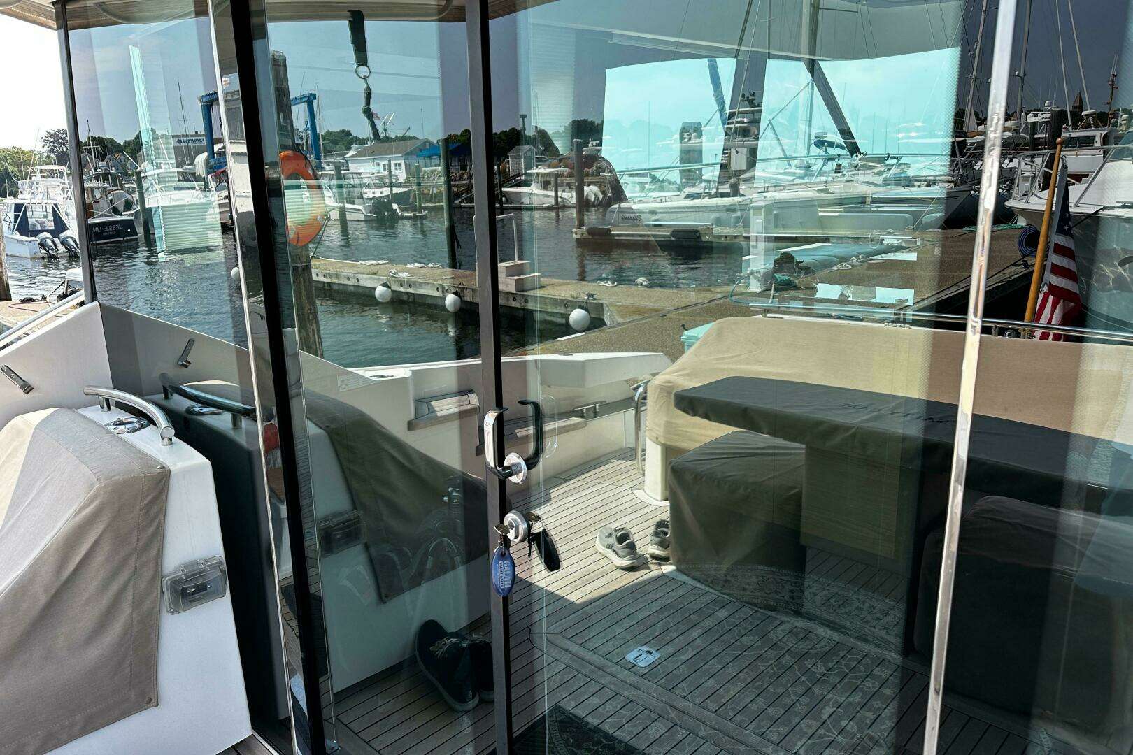2014 Tiara Yachts 5000 Express - Image 12