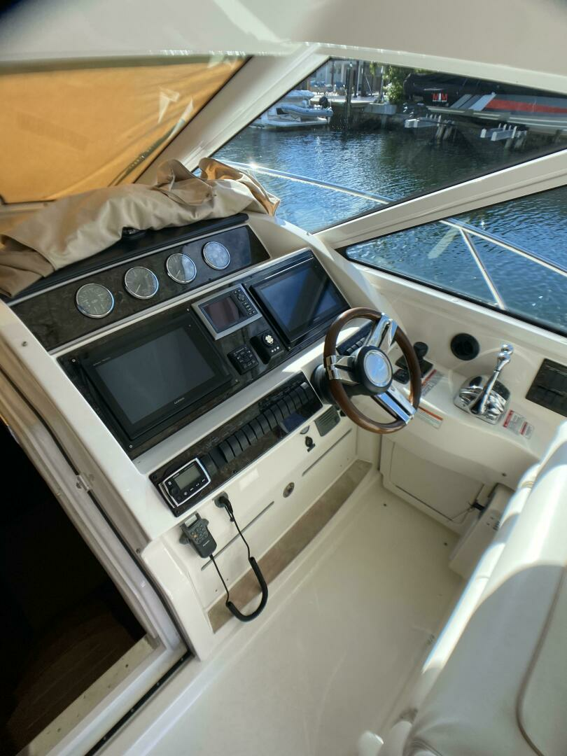 2010 Sea Ray 45 Sundancer - Image 51