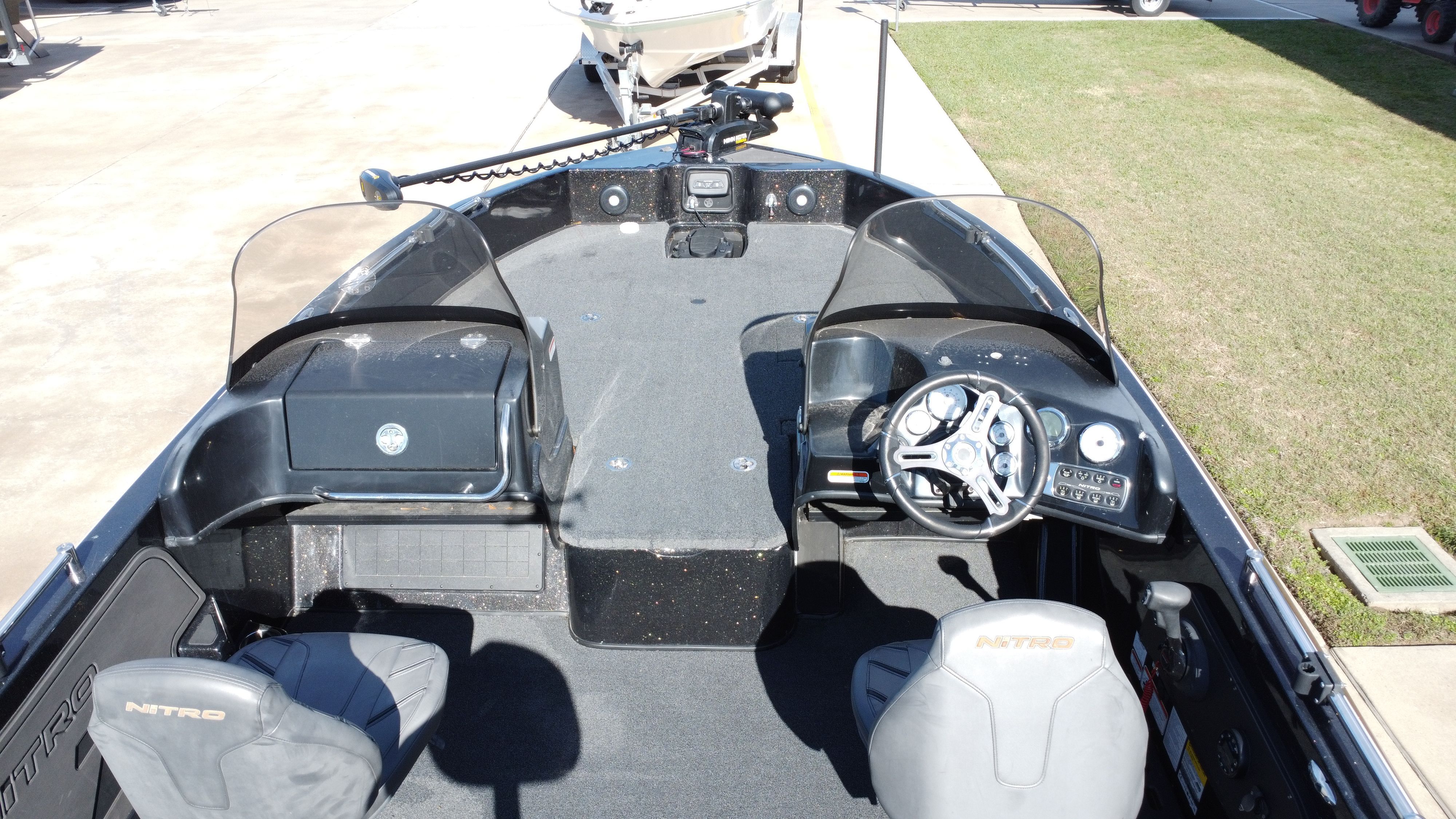 2021 Nitro ZV19 - 18