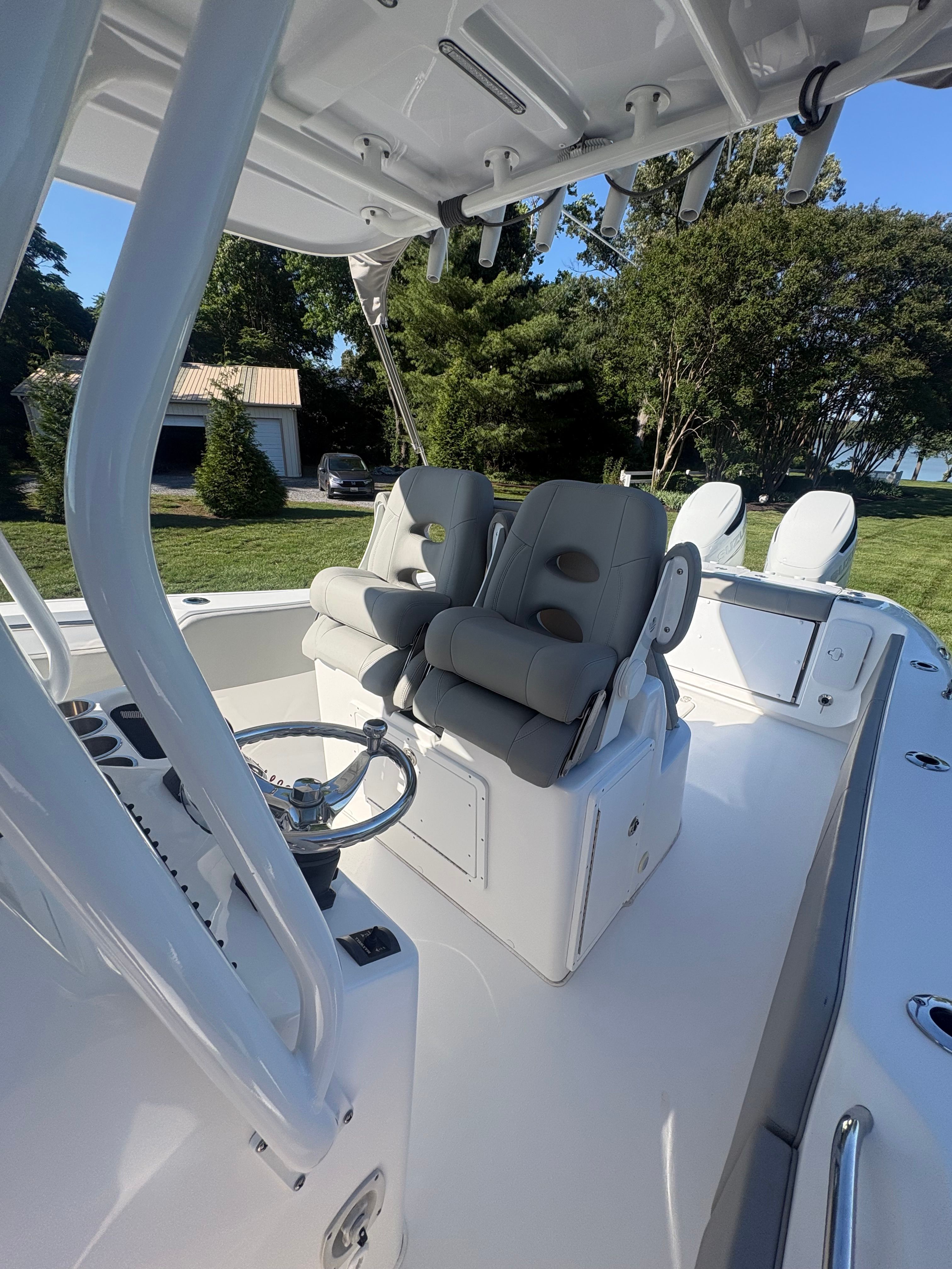 2023 Cape Horn 32XS - 8