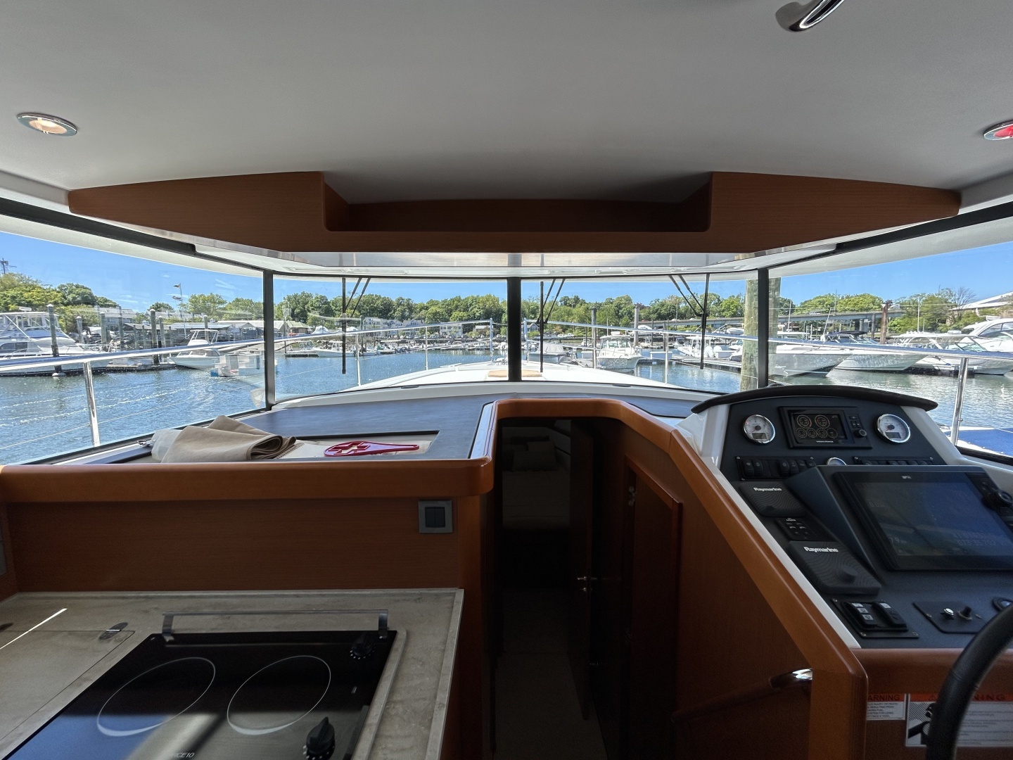 2018 Beneteau 44 Swift Trawler - Image 16