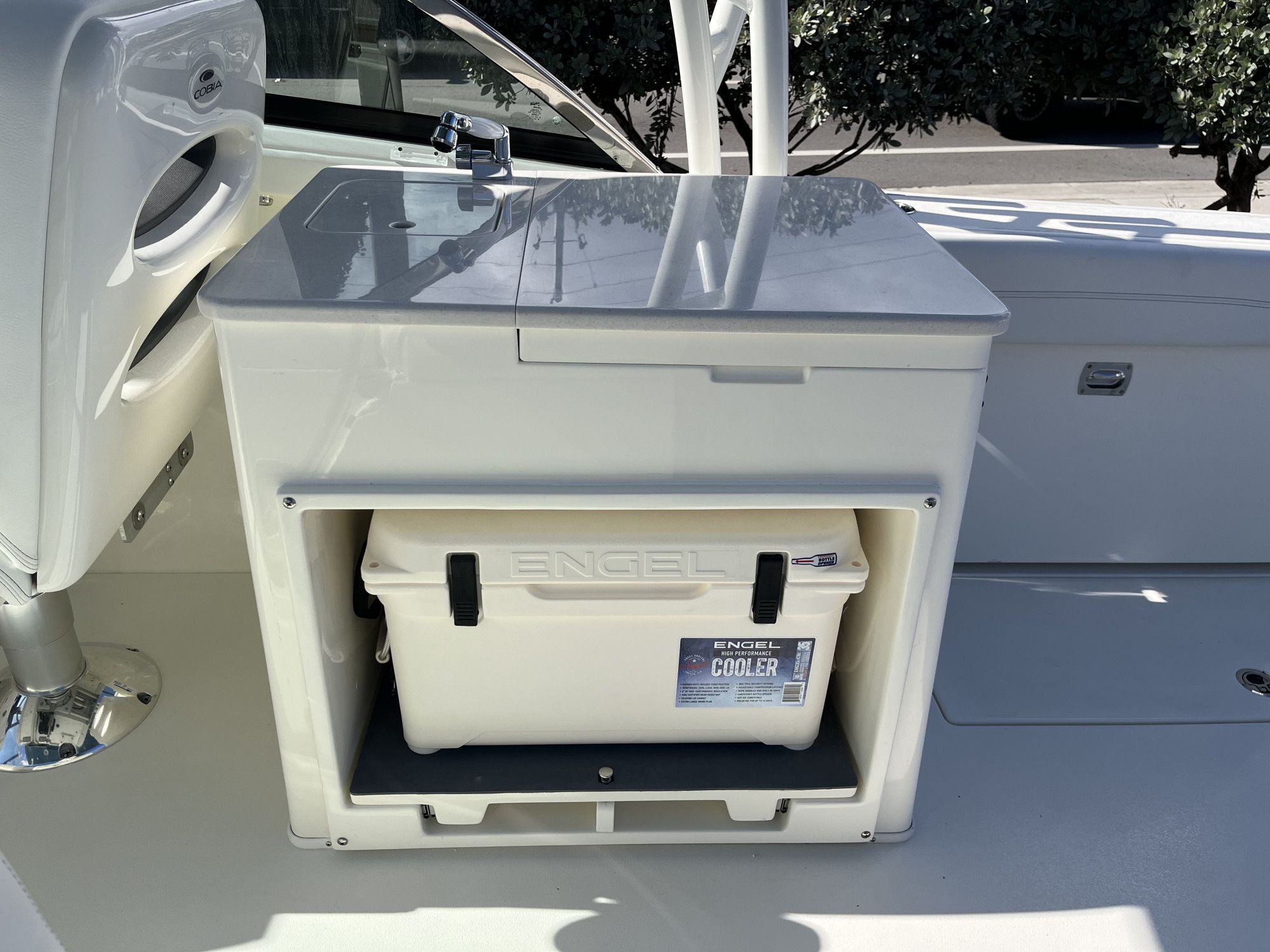 2026 Cobia 280 Dual Console - 12