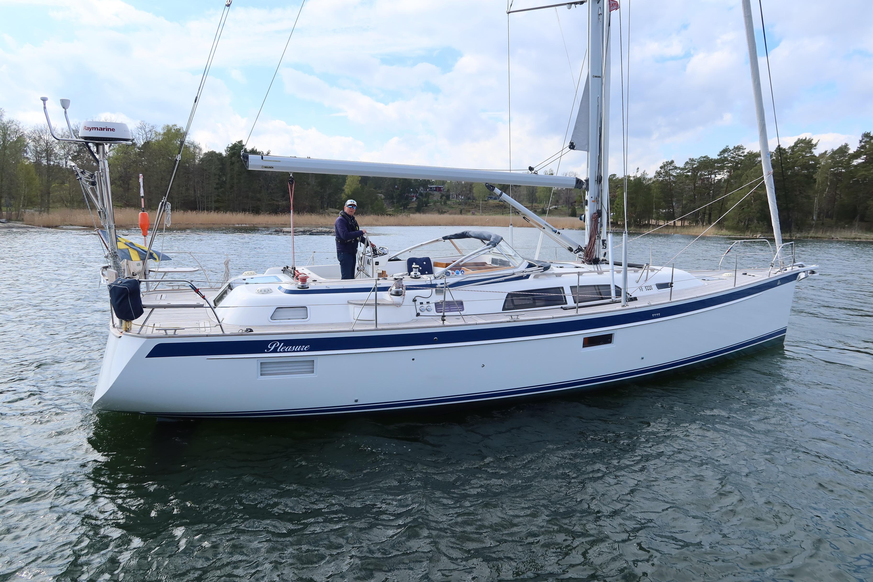 2018 Hallberg-Rassy Hallberg Rassy 44