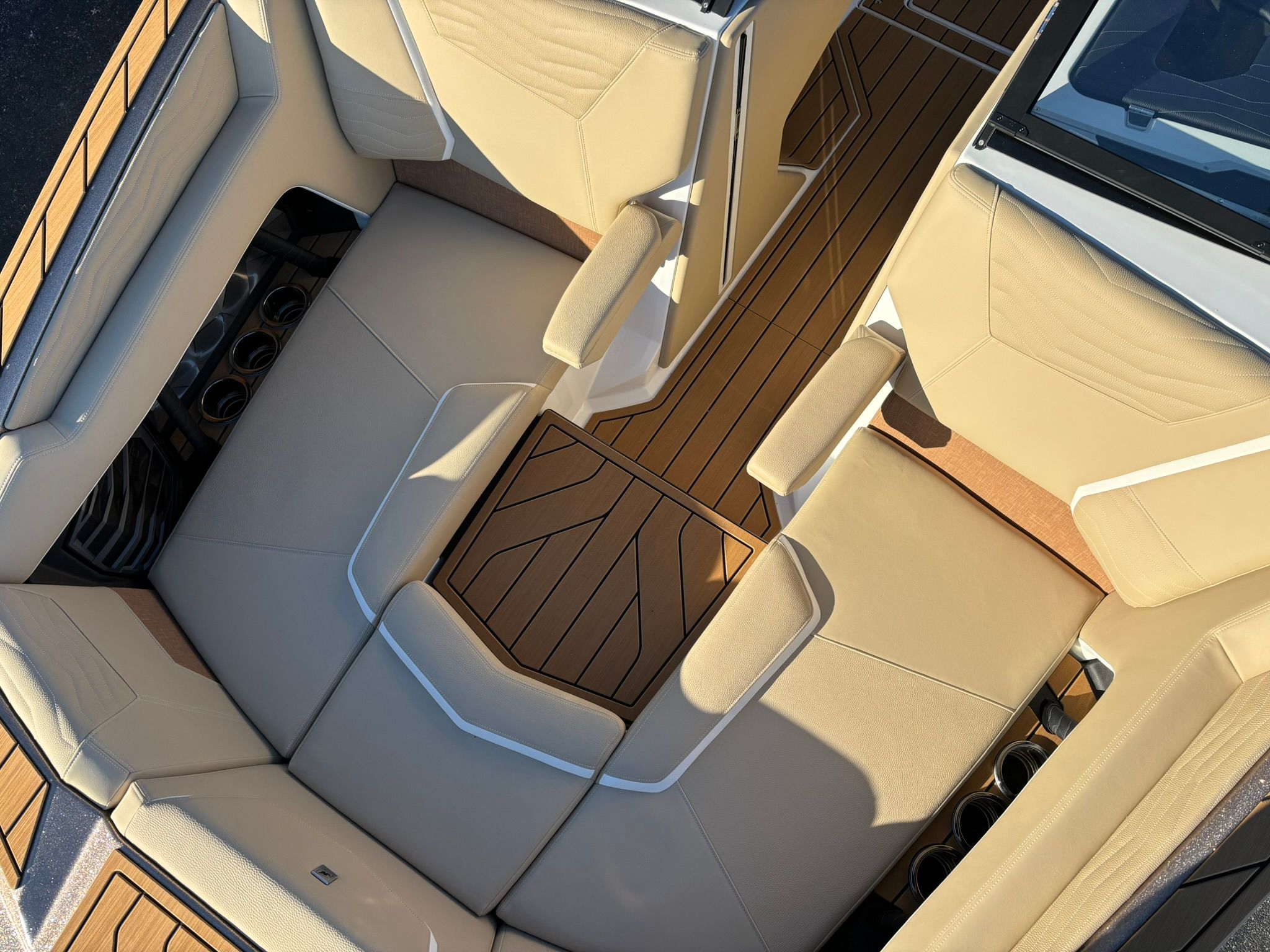2026 Nautique Super Air Nautique G23 - 37