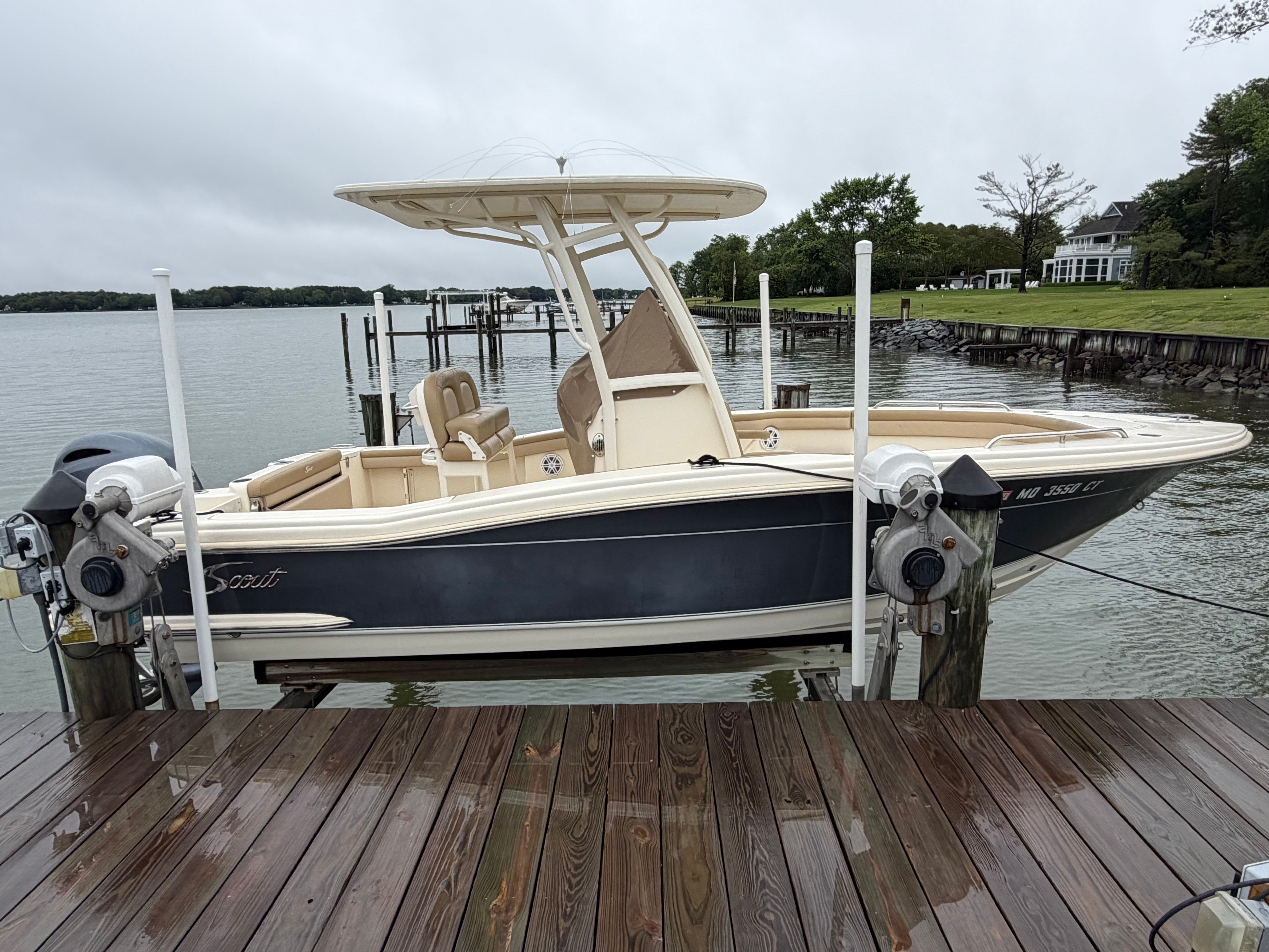2019 Scout 215 XSF - 9