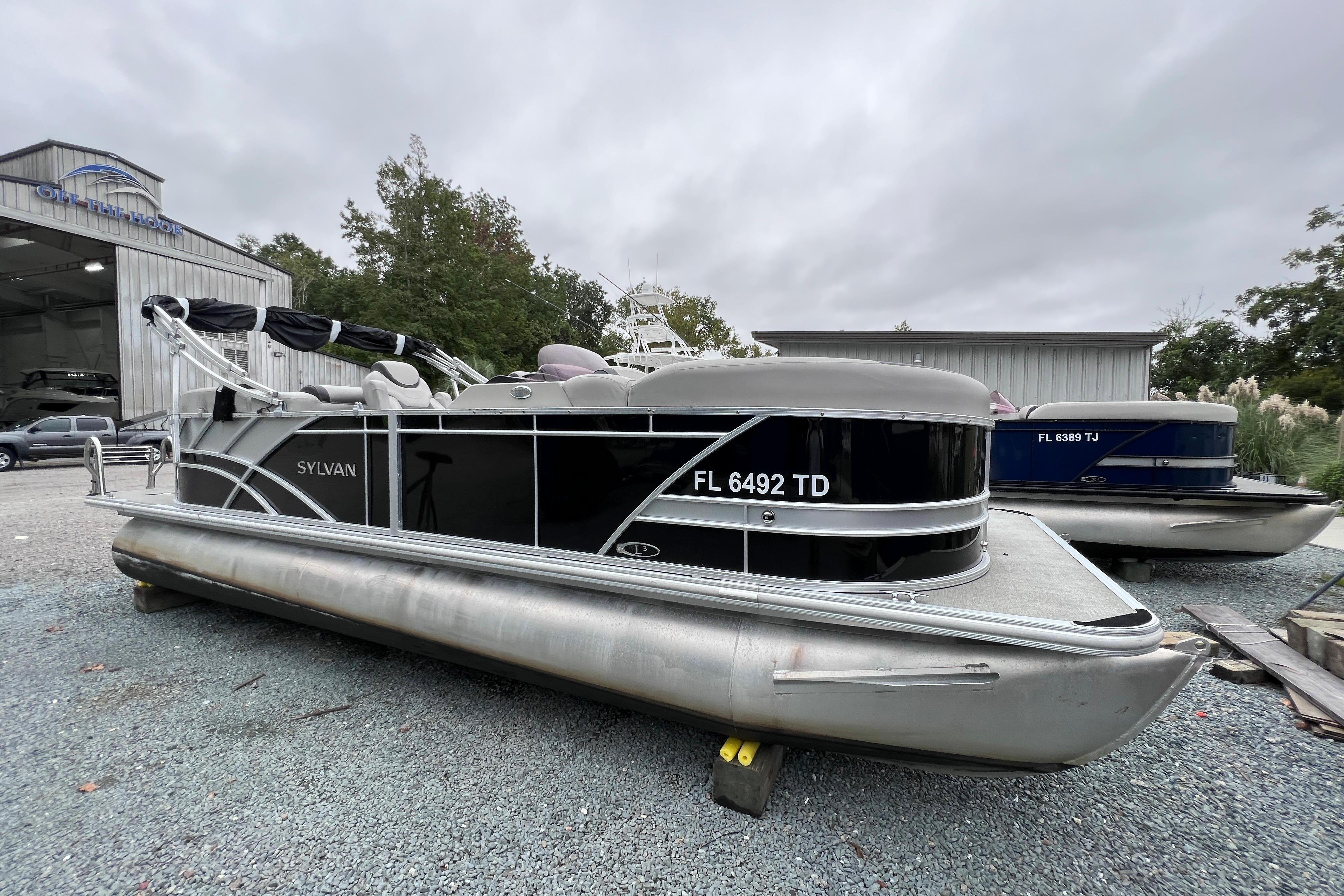 2022 Sylvan L3 LZ