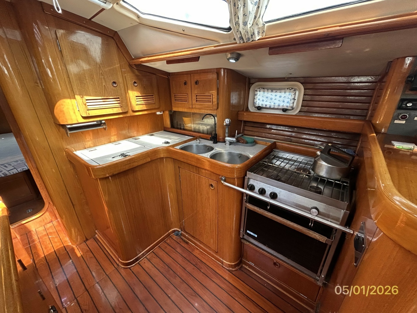 1990 Beneteau Oceanis 500 - Image 52