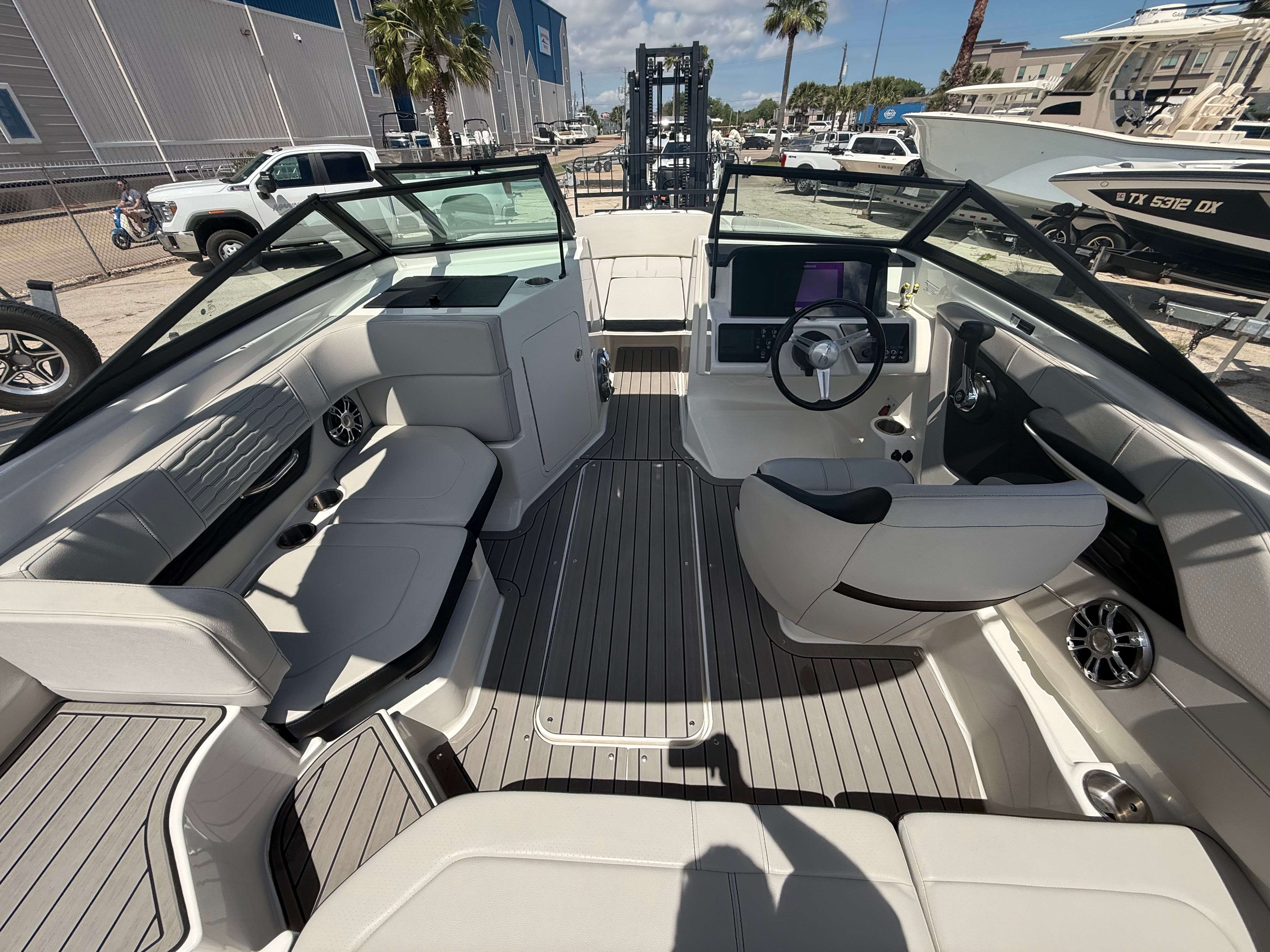 2022 Sea Ray 190 Sport - 16