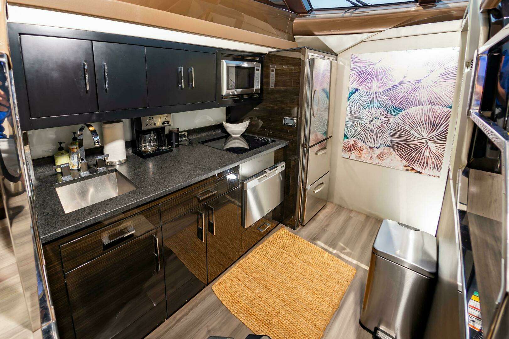 2013 Marquis 63 Sport Yacht - Image 36
