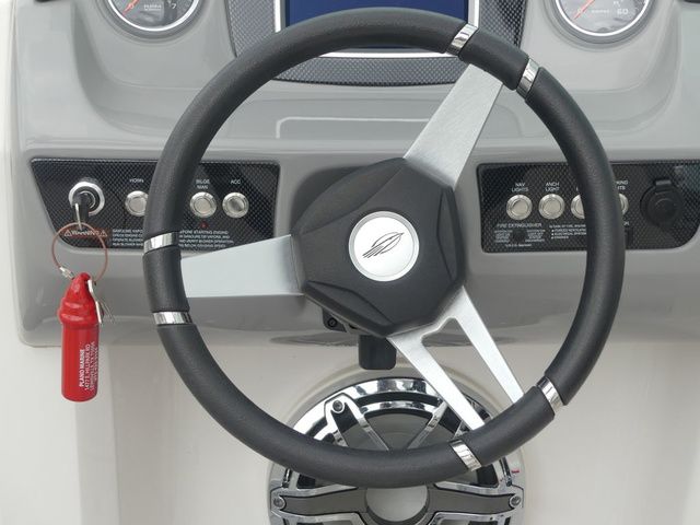 2021 Chaparral 23 Surf - 45