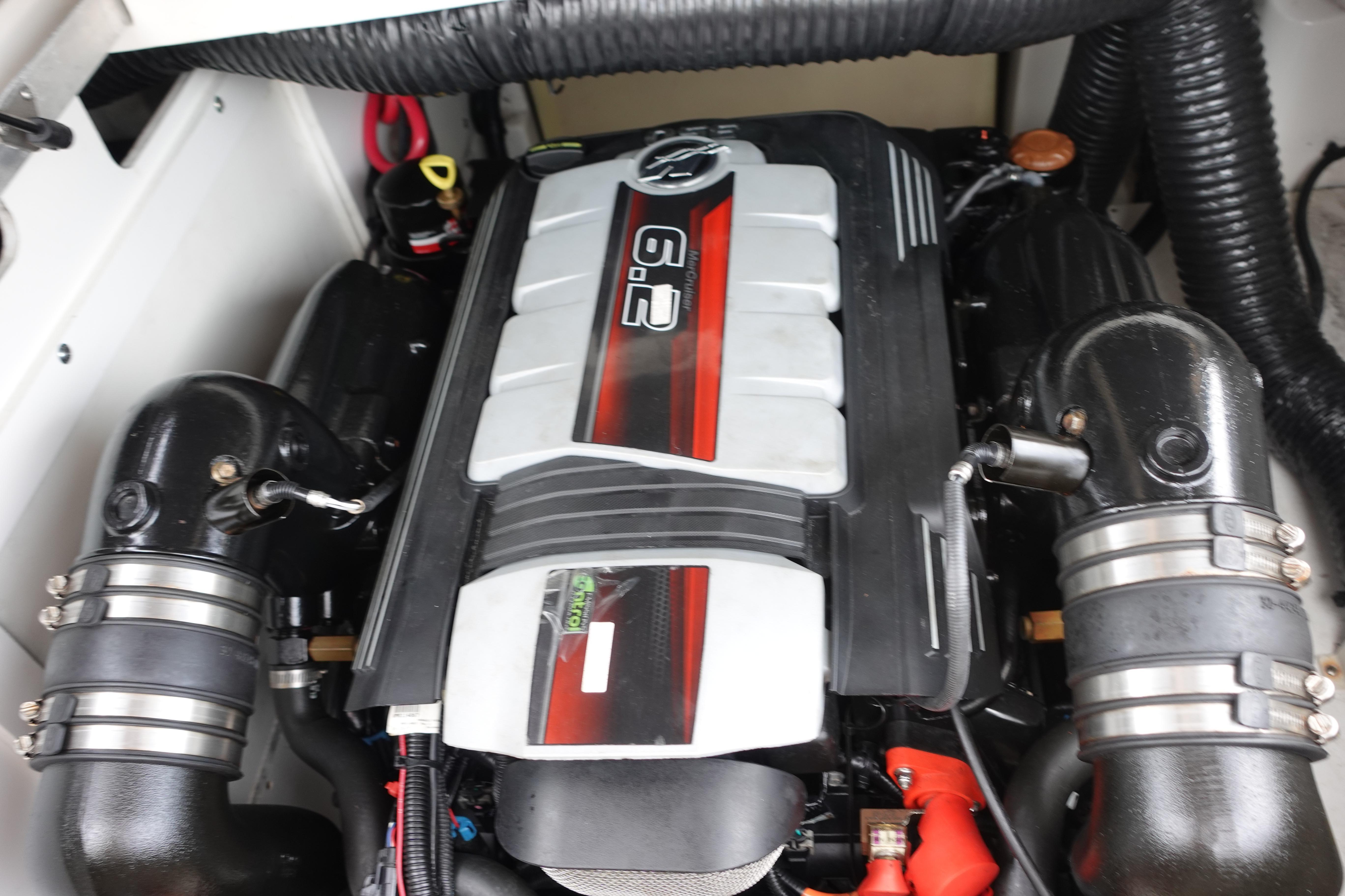 Engine of a 2018 Sea Ray SDX 270 boat, showcasing a 6.2-liter motor.