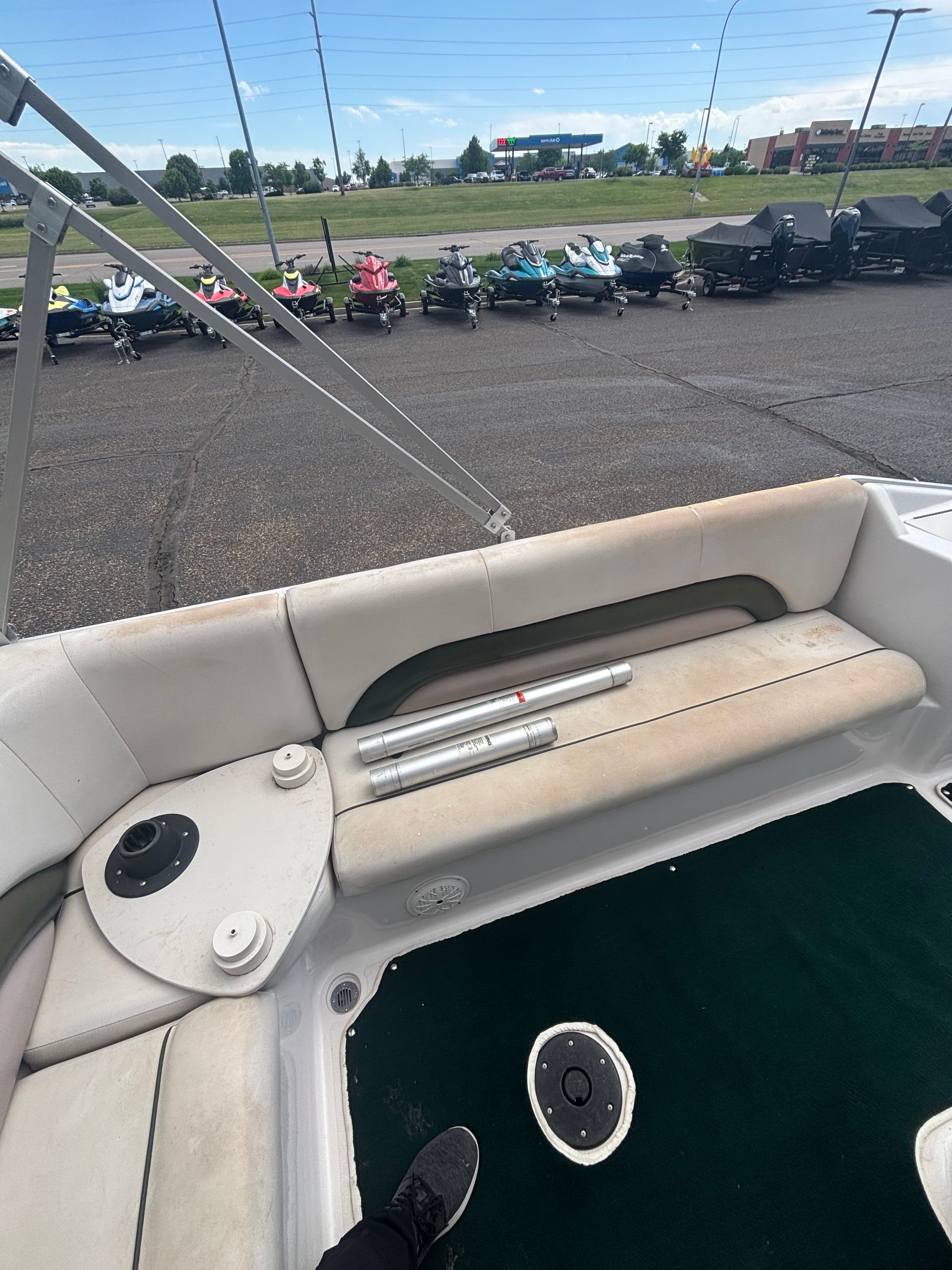 2001 Hurricane 228R Deckboat - 6