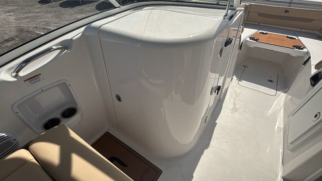 2026 Sea Pro 240 DC - 18