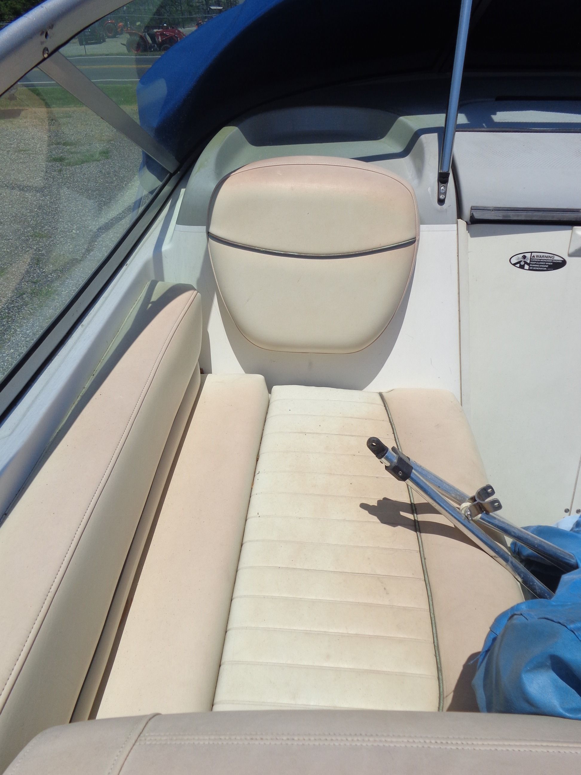 2007 Bayliner 245 Cruiser - 18
