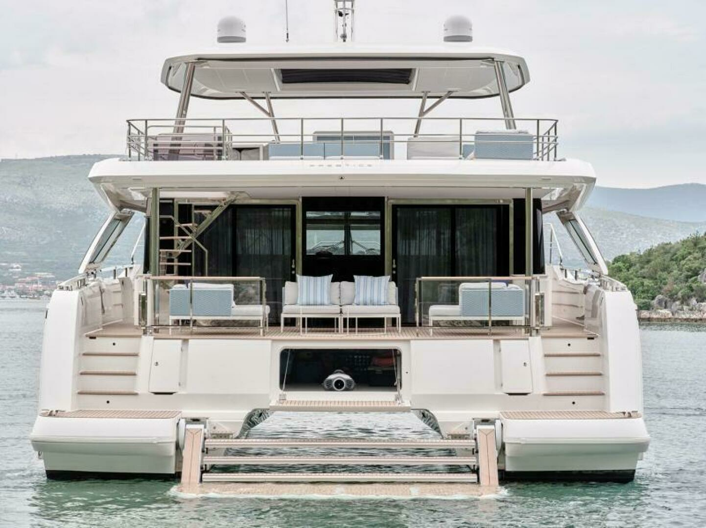2027 Prestige M8 - Image 7