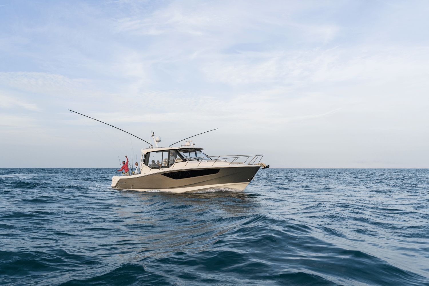 2025 Boston Whaler 405 Conquest - 20