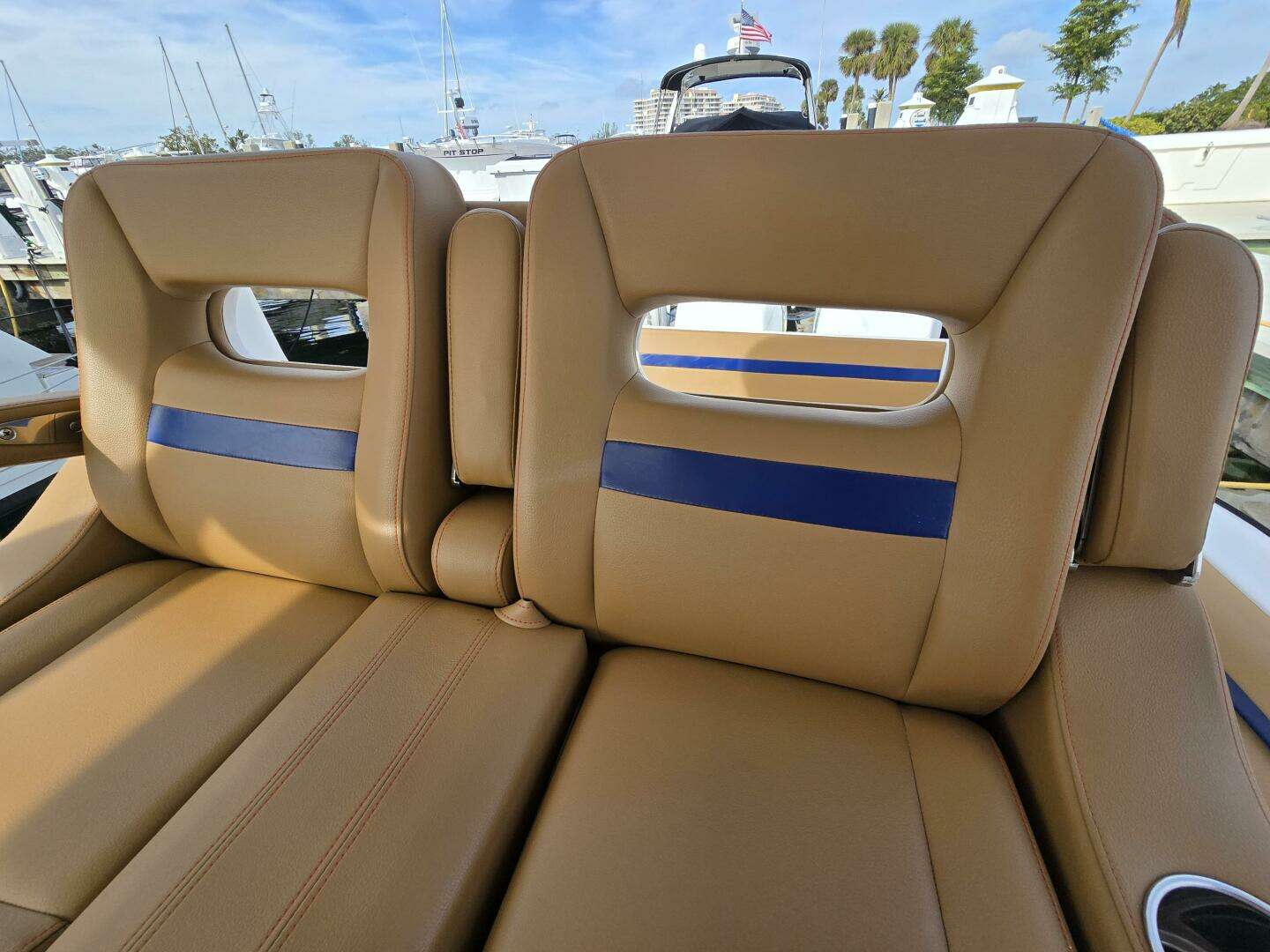 2018 Intrepid 375 Walkaround - Image 15