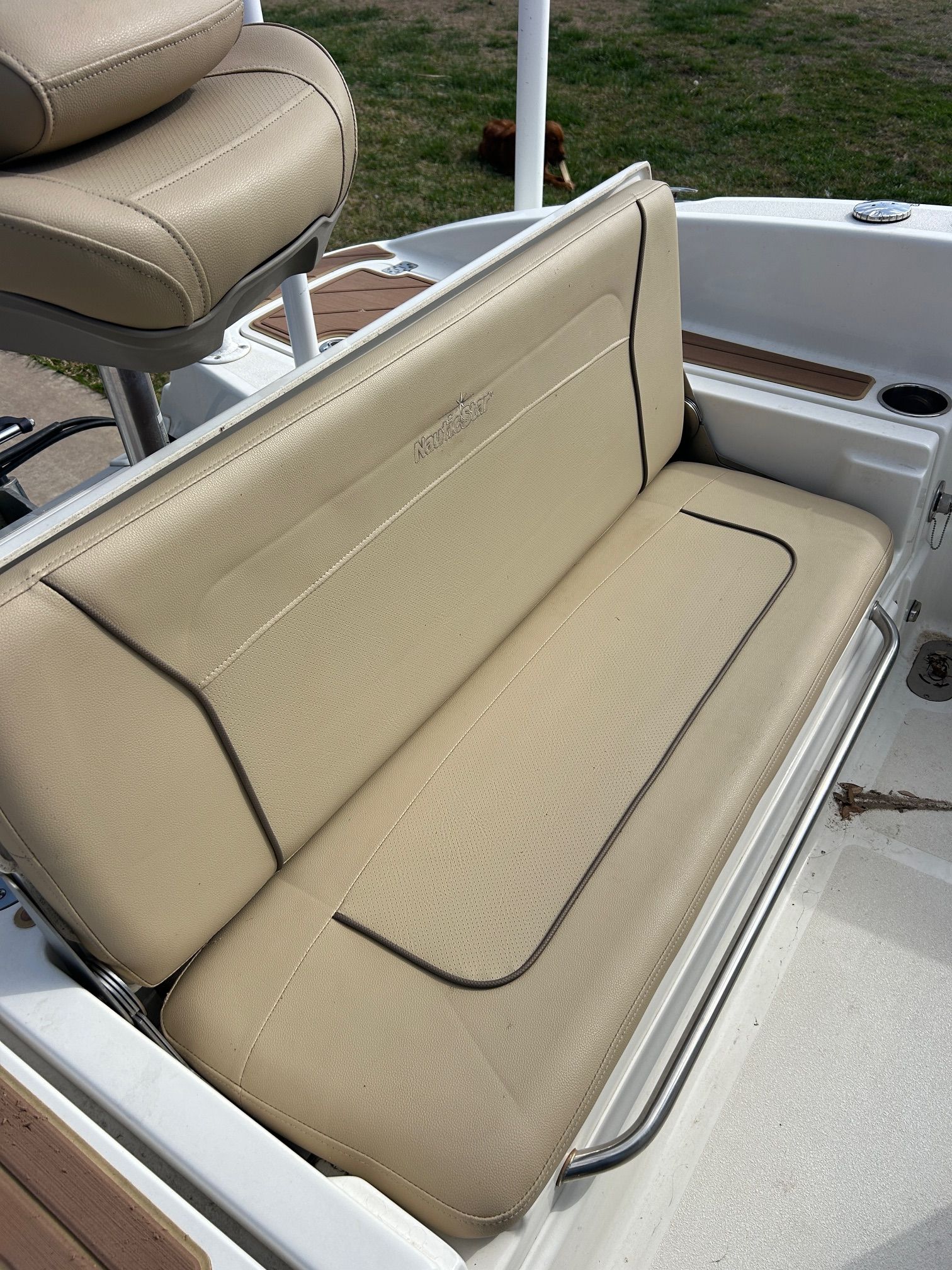2019 NauticStar 251 Hybrid - 9