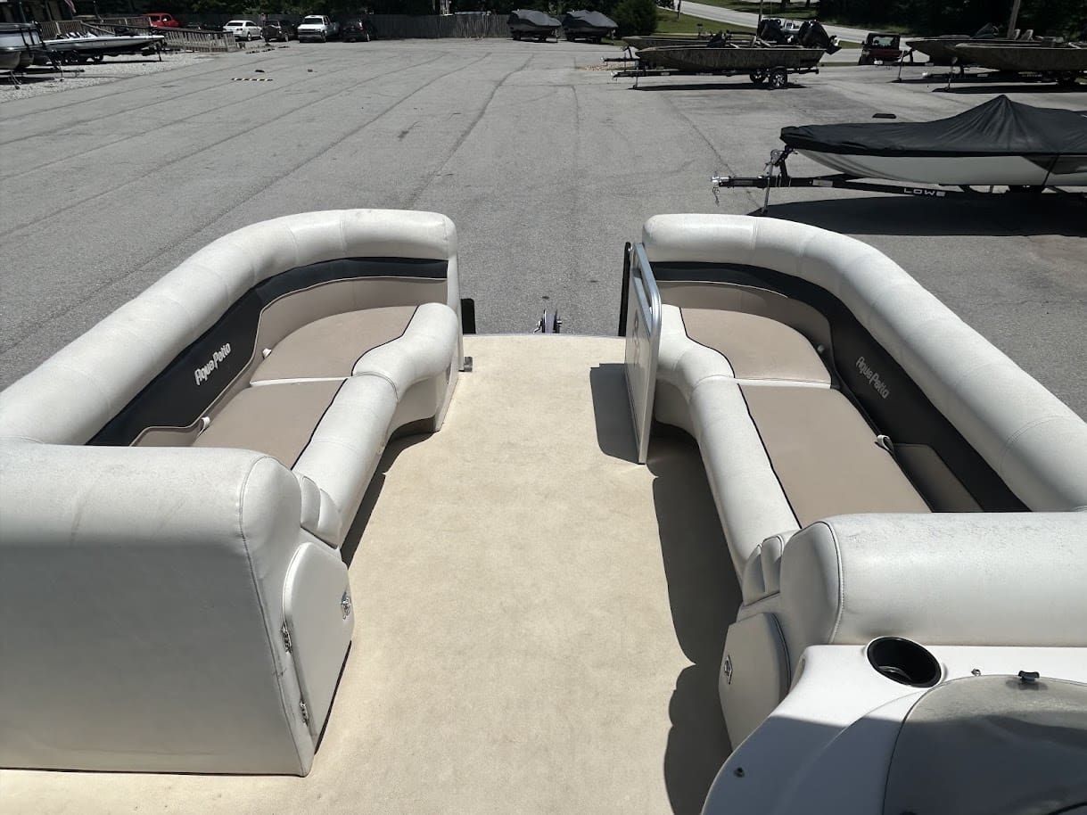 2003 Godfrey 2400F - 7