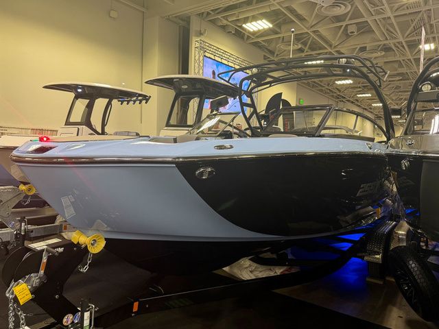 2025 Yamaha Boats 255XD - 2