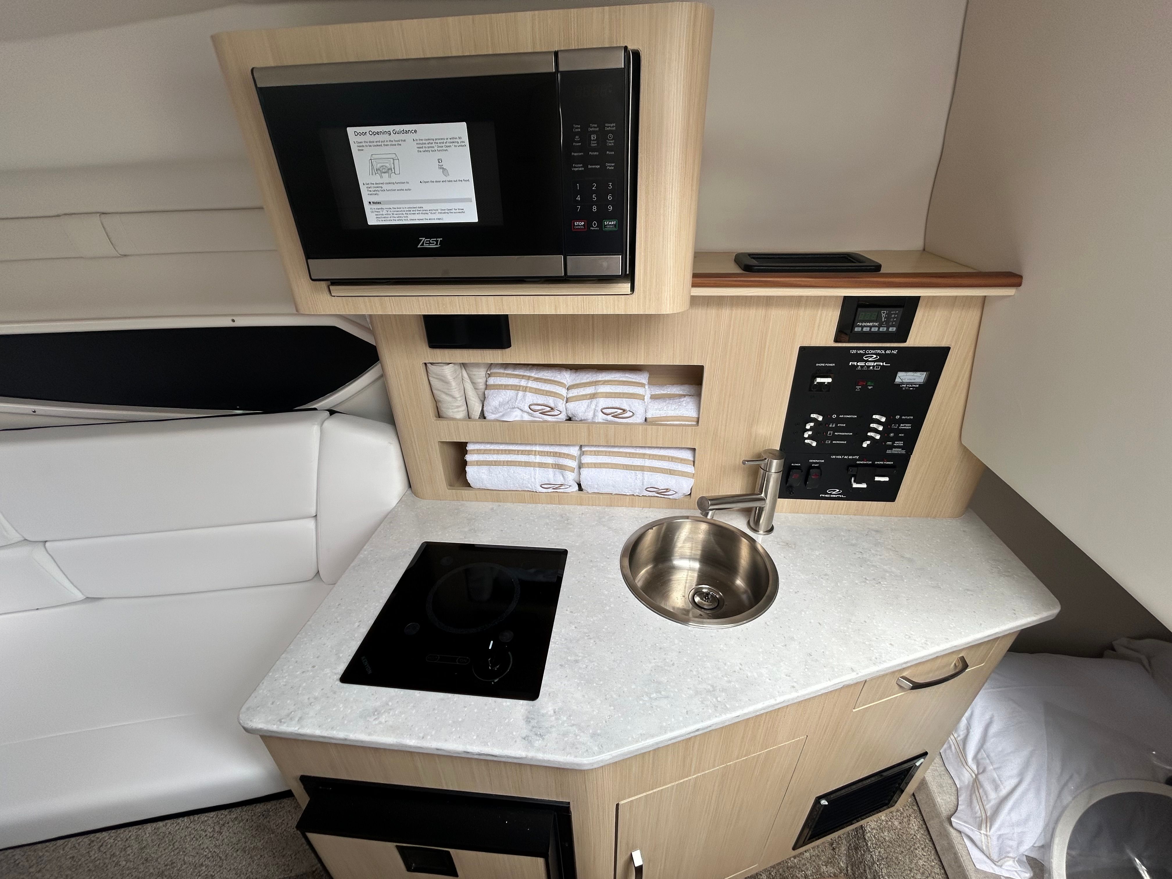 2026 REGAL 26 XO - Image 23