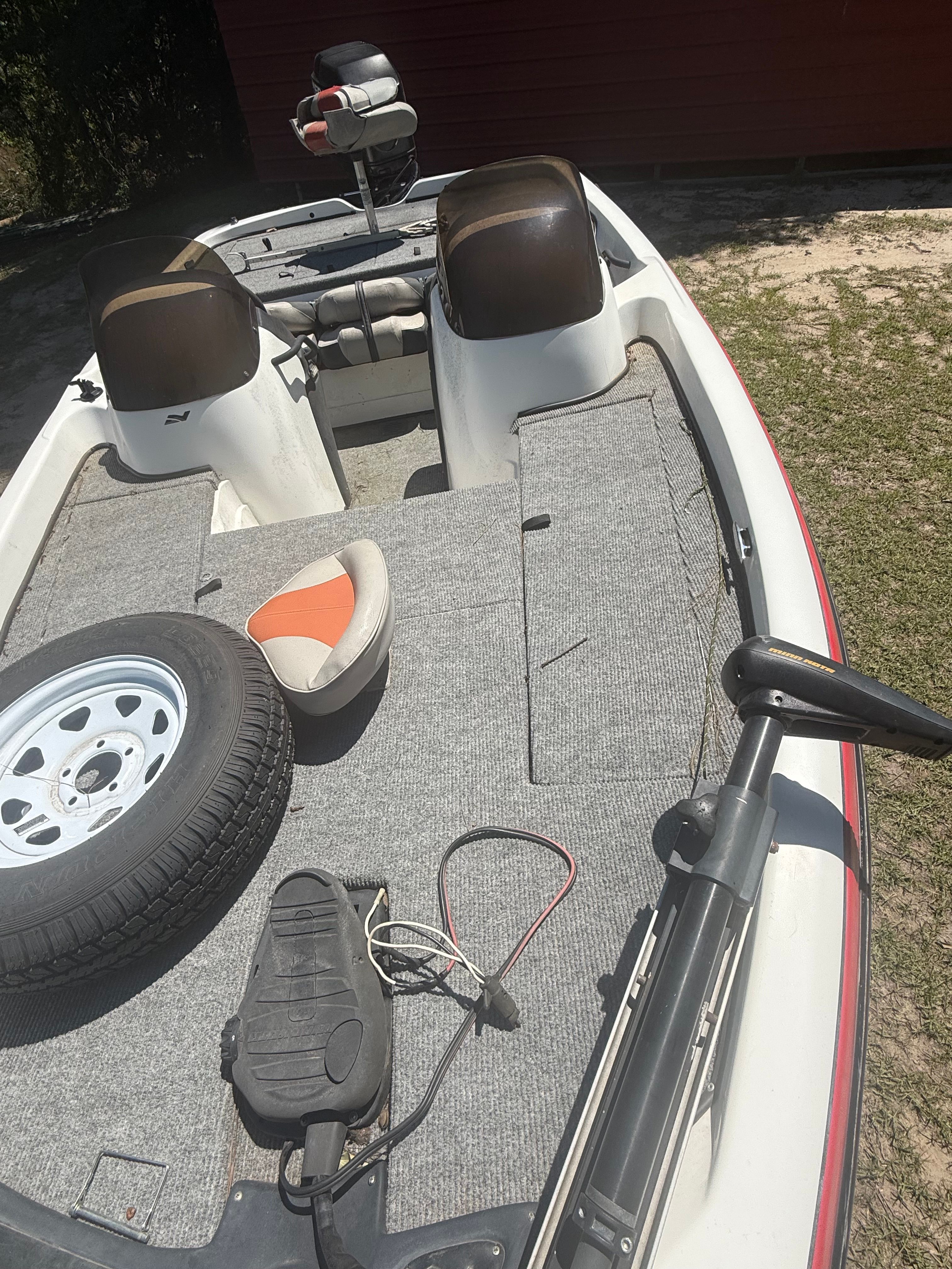 2008 Bass Tracker NX882 nitro bass boat