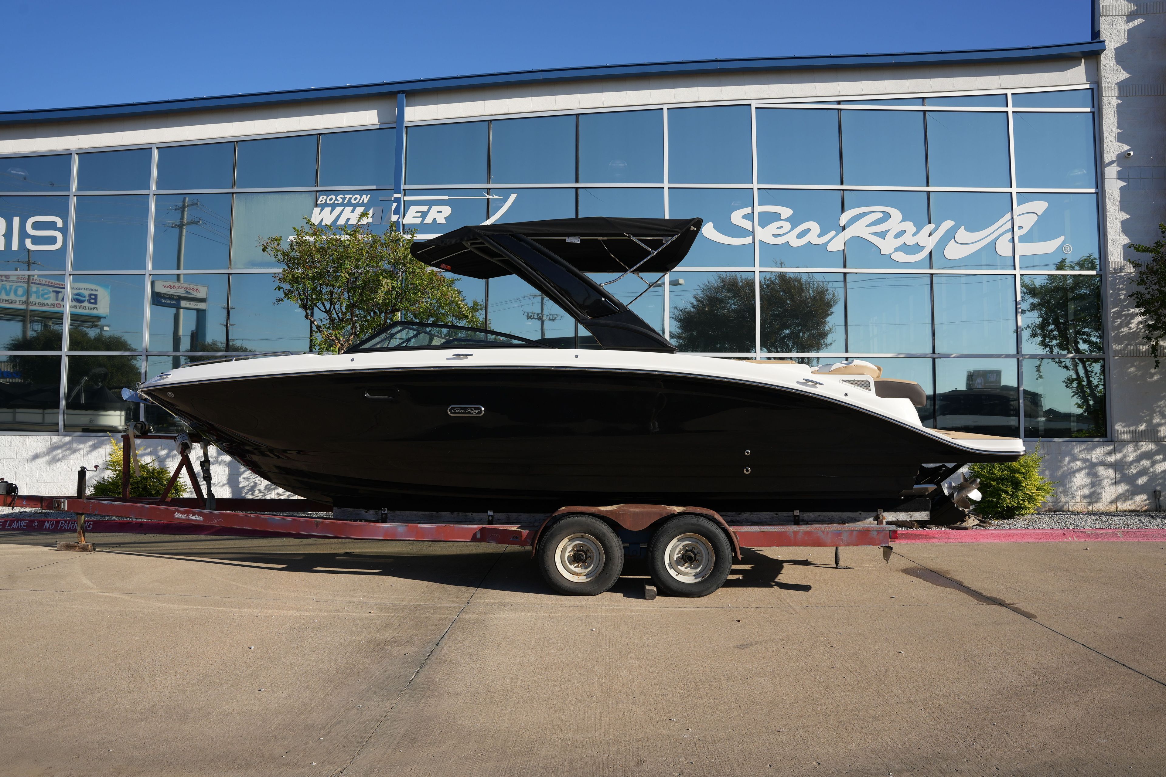 2026 Sea Ray SDX 290