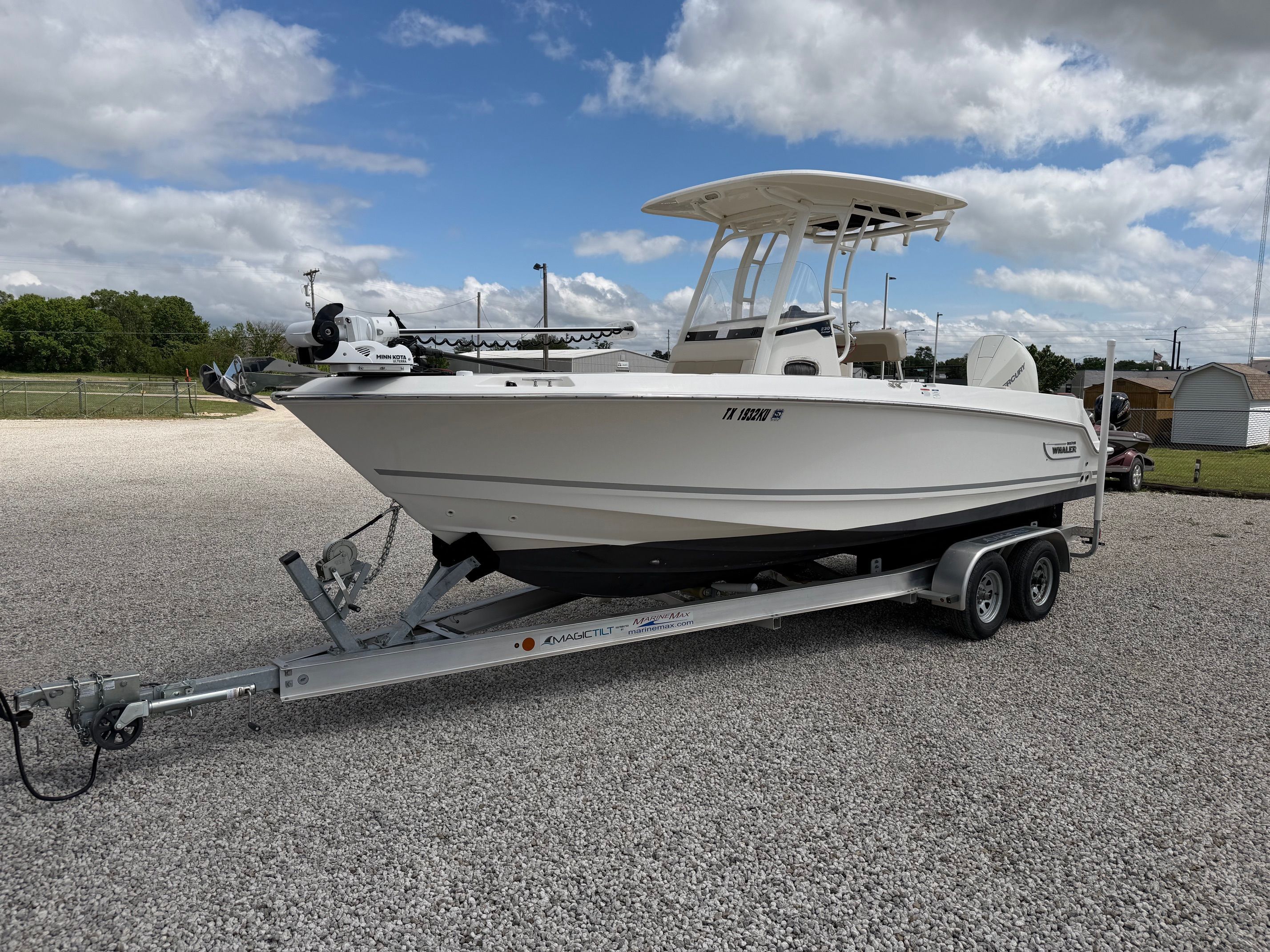 Boston Whaler 230 Outrage 2020 on trailer, ready for adventure.