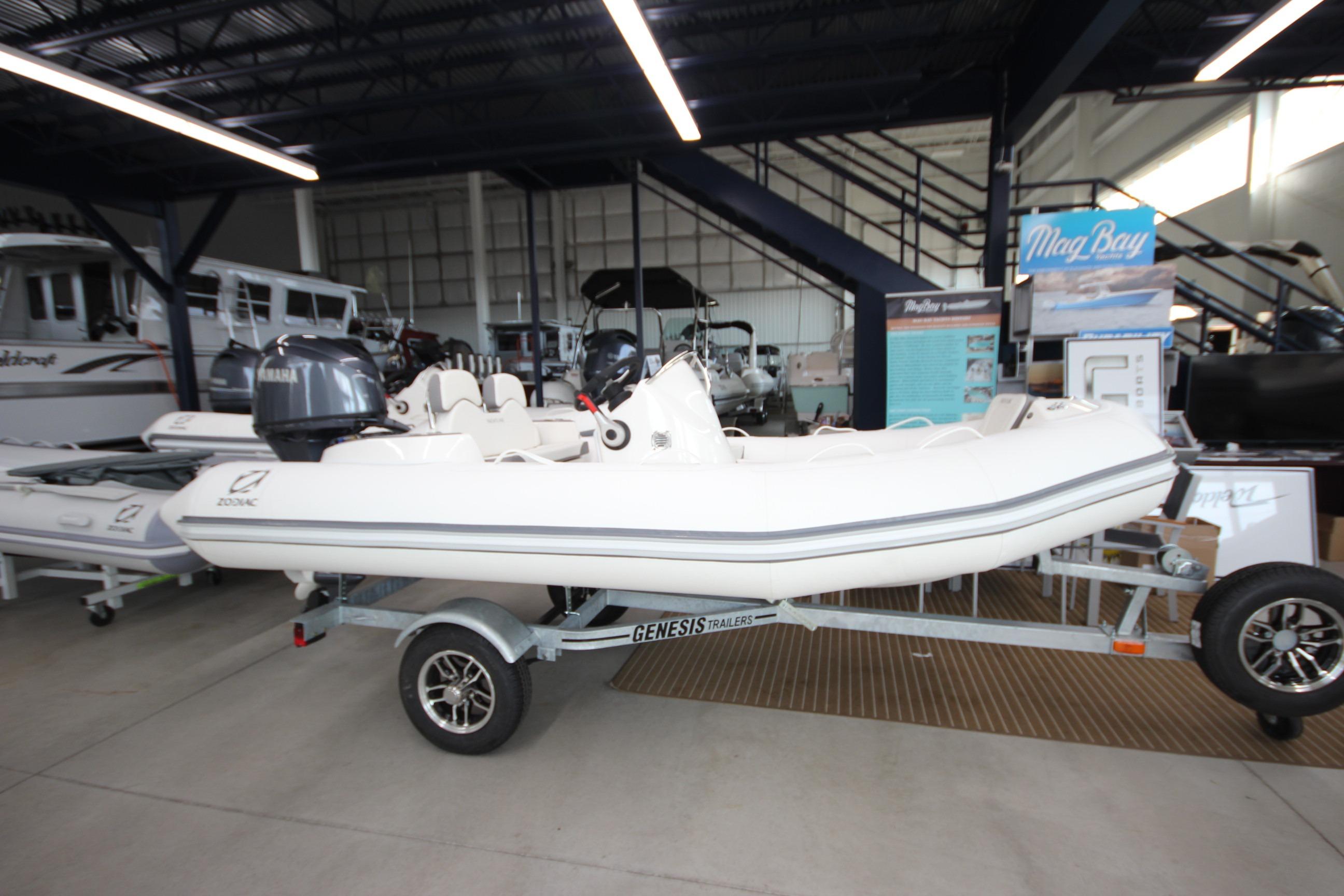 2026 Zodiac Yachtline 400