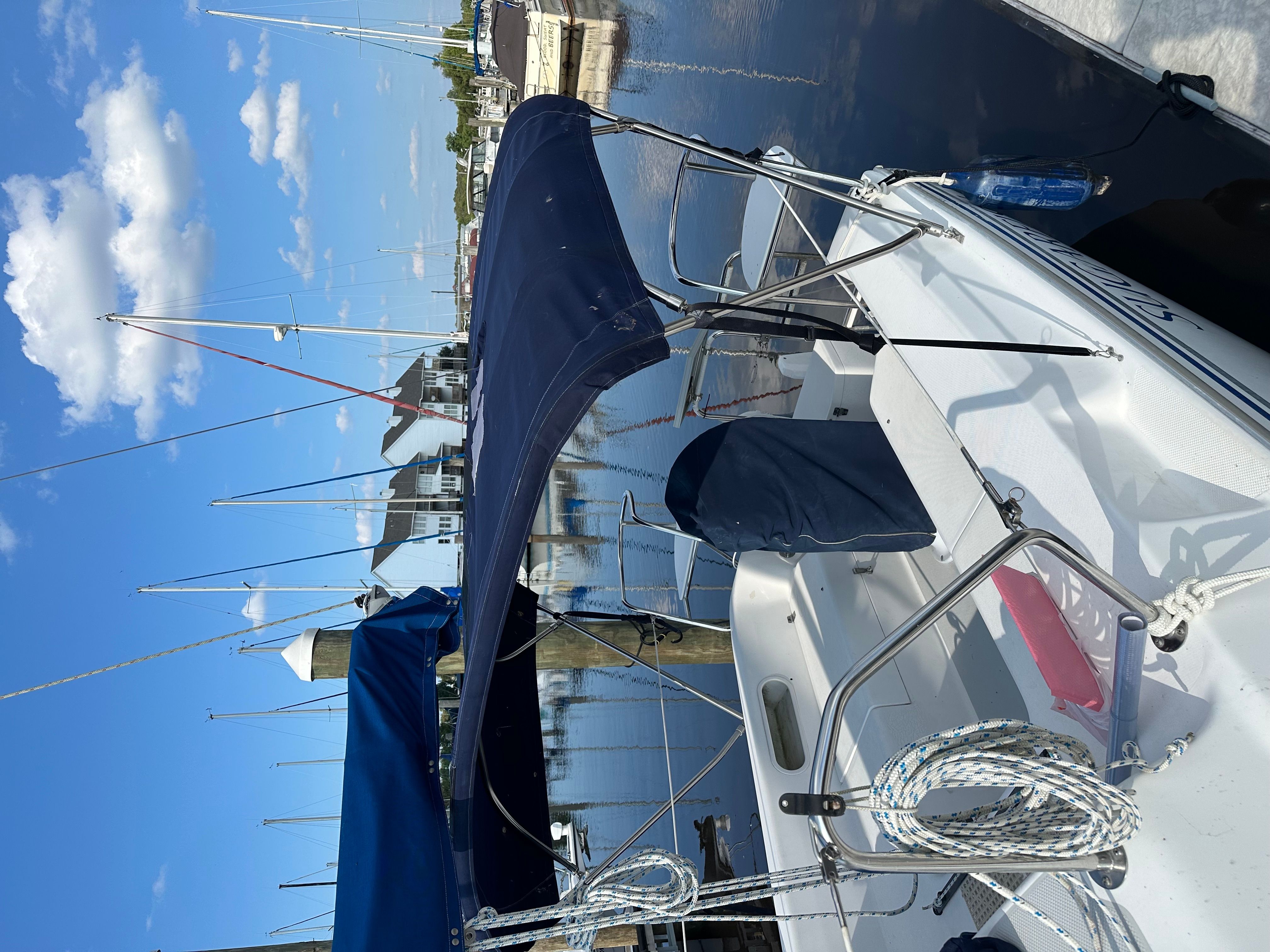 2005 Catalina C250 - 10