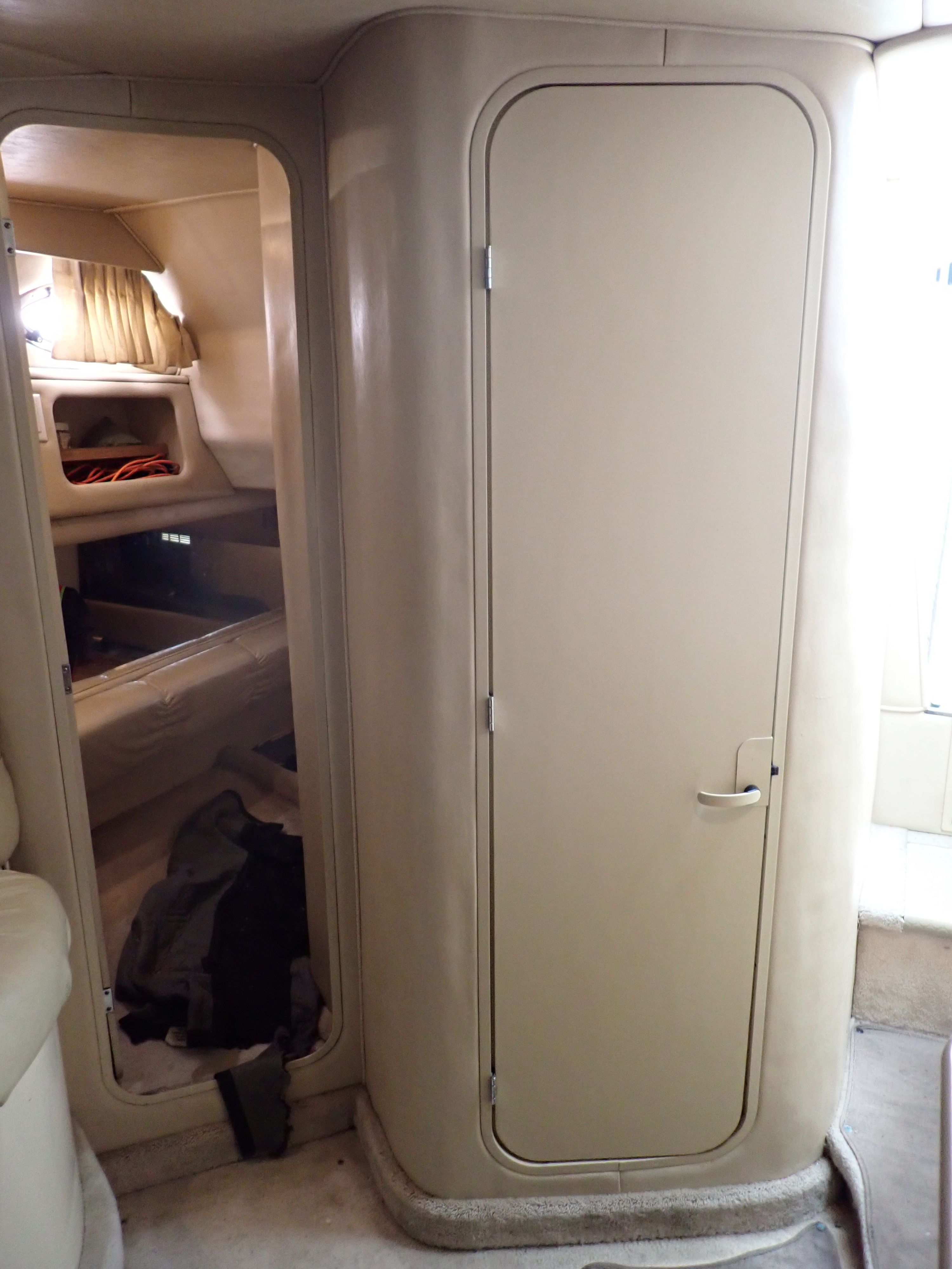 1998 Sea Ray Sundancer - 11