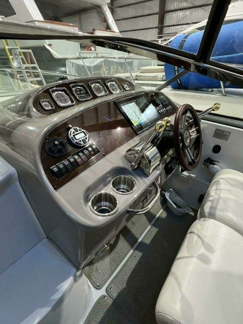 2008 Chaparral 350 Signature - Image 12