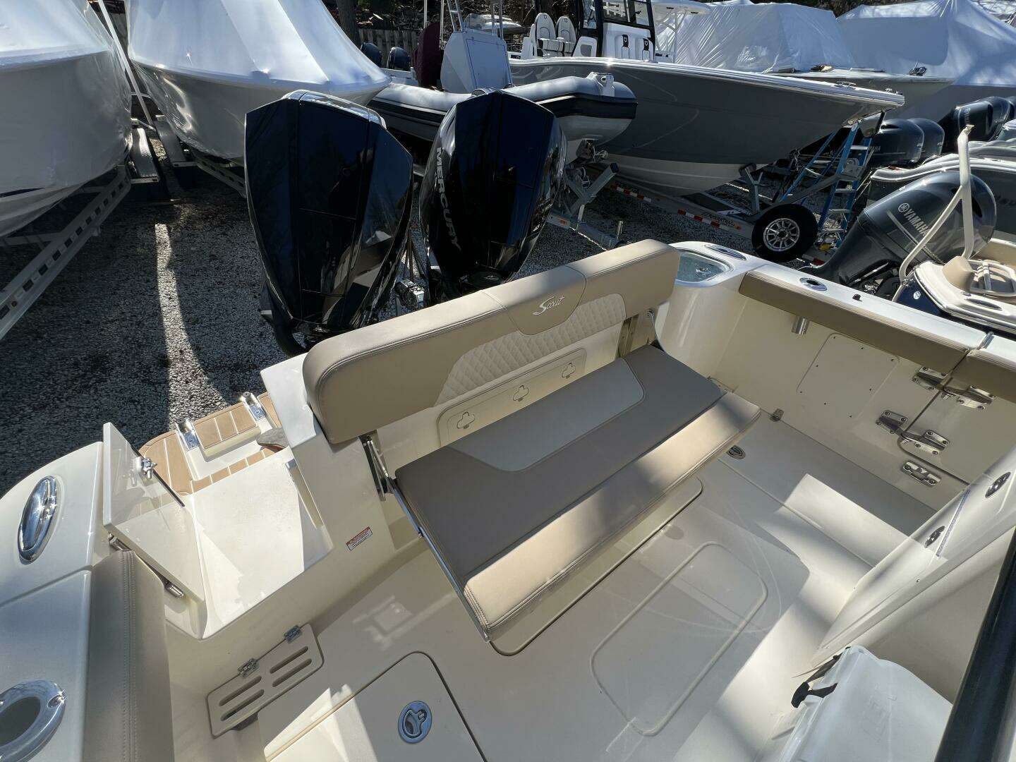 2025 Scout 260 LXF - Image 21