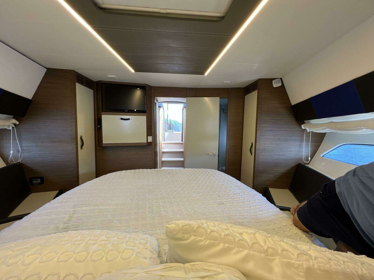 2014 Rodman Muse 44 - Image 7