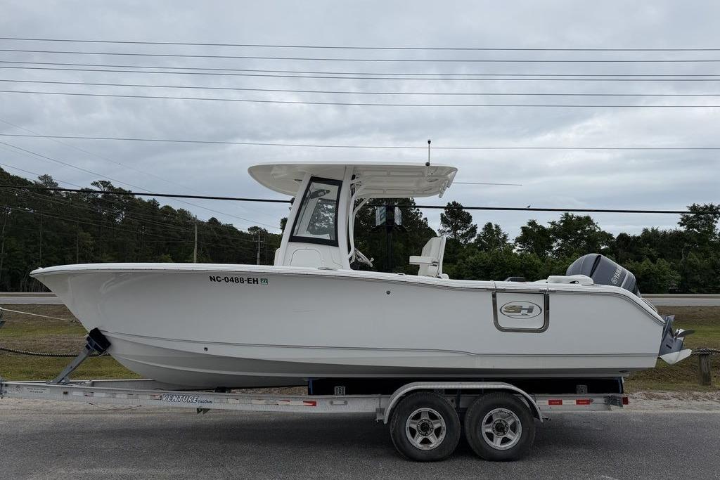 2018 Sea Hunt Ultra 255 SE