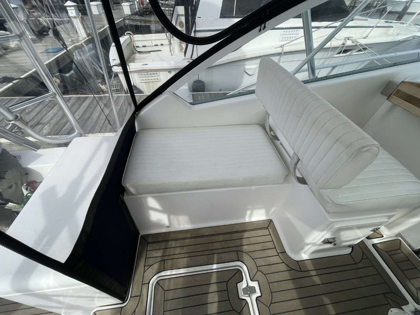 2007 Luhrs 31 Open - Image 35