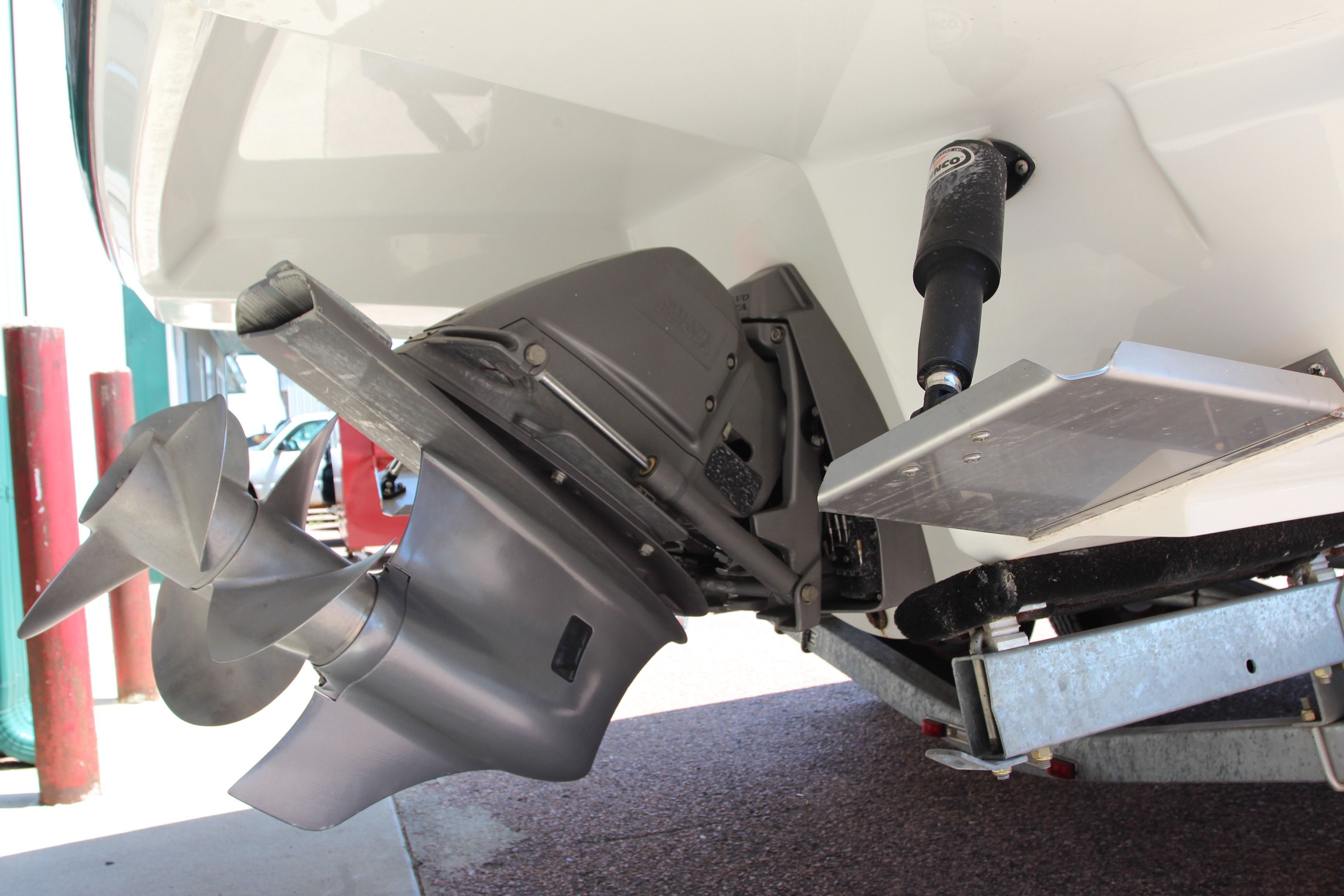 Rear view of a 2015 Monterey 268SSC boat engine.