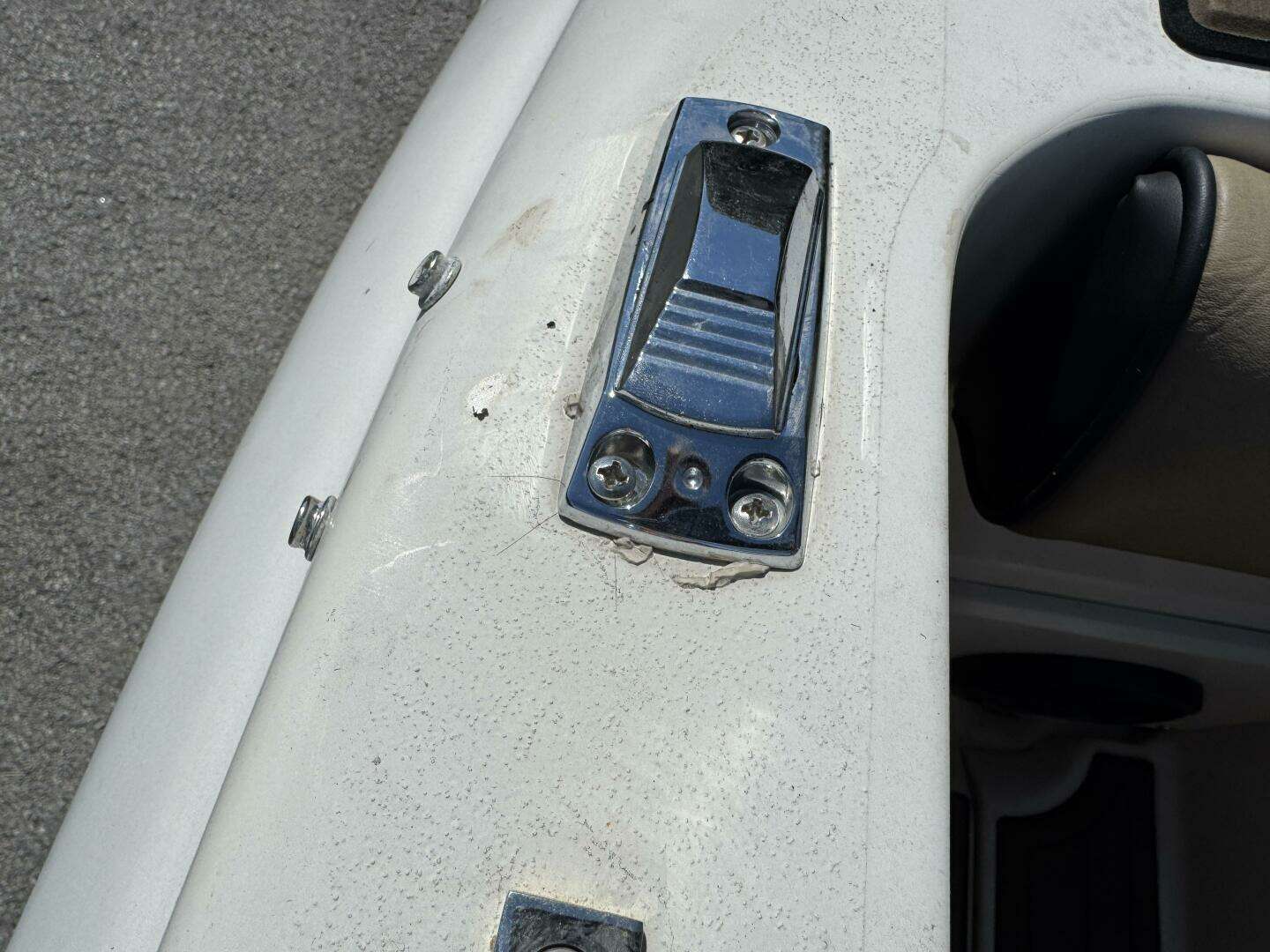 1999 Sea Ray 215 Express Cruiser - Image 97