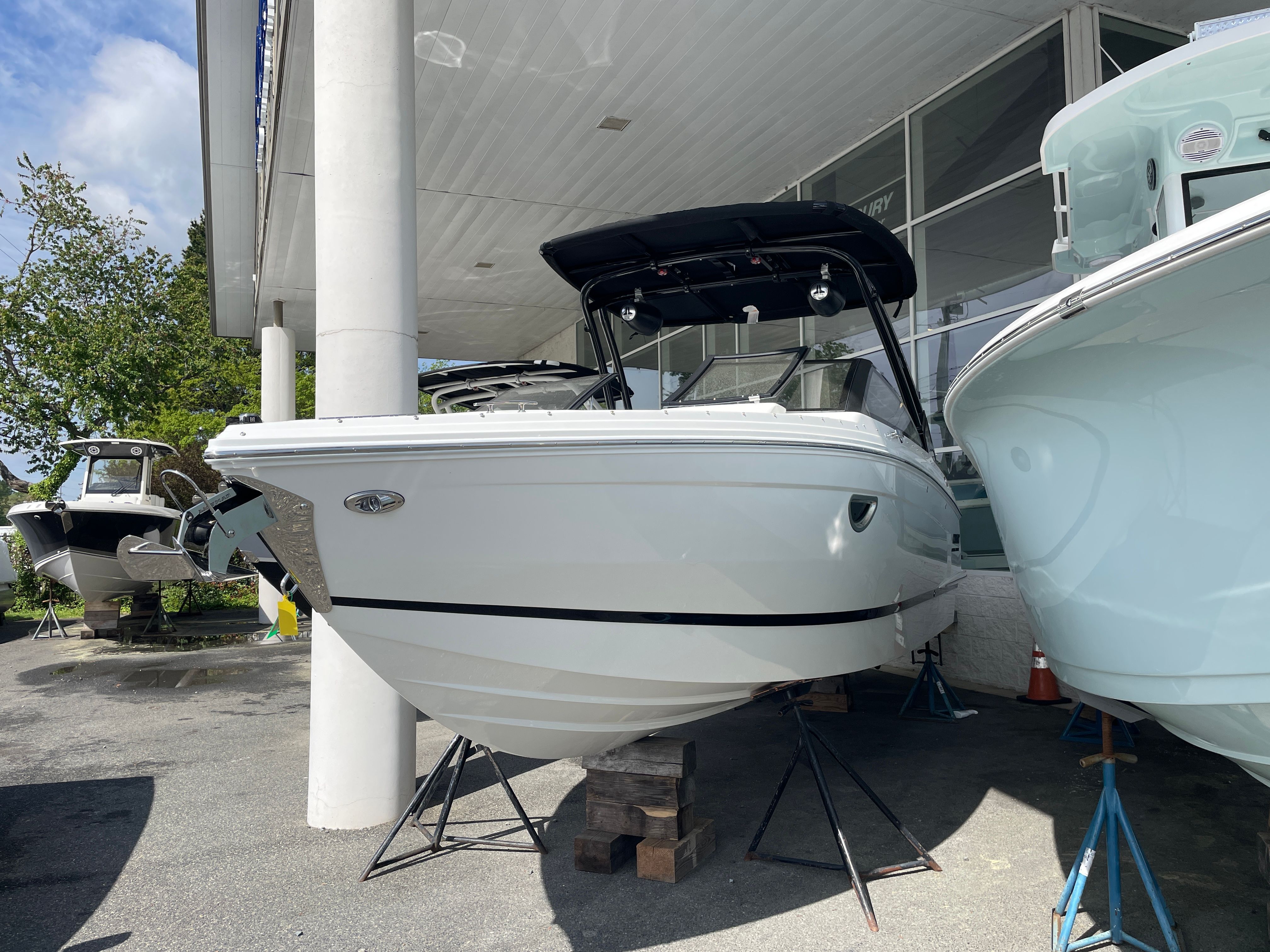 2026 Cobalt R6 Outboard