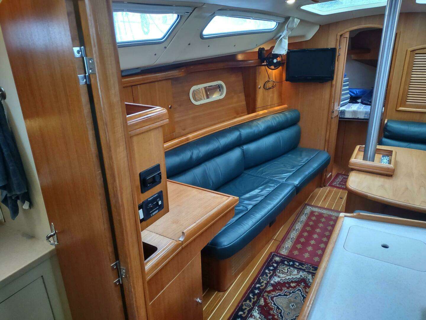 2003 Hunter — - Image 20