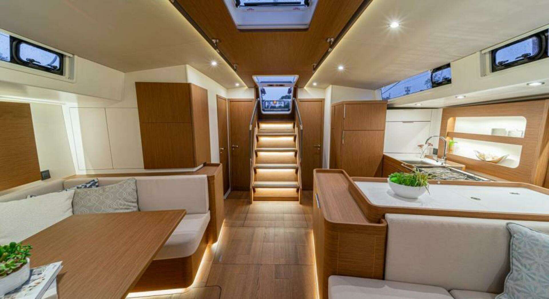 2026 Beneteau OCEANIS YACHT 54 - Image 25