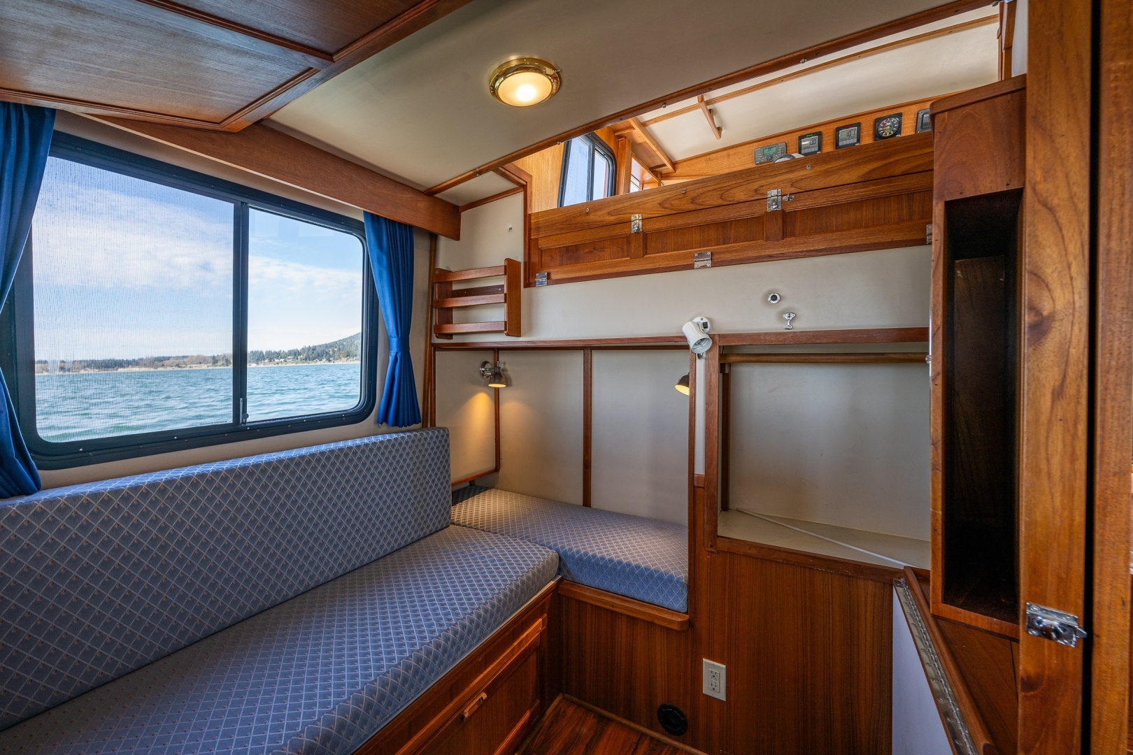 1999 Pacific Trawler 40 - Image 33