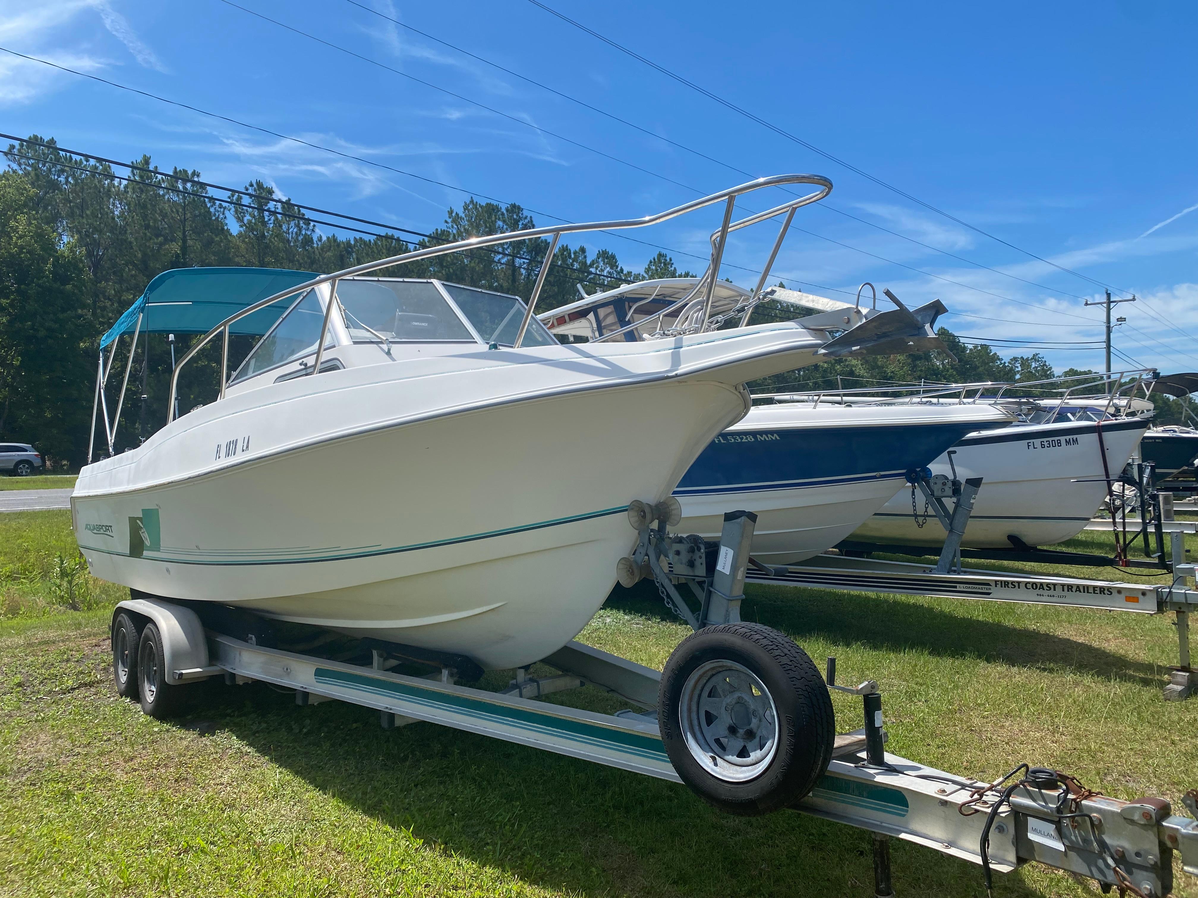 1999 Aquasport 245 Explorer