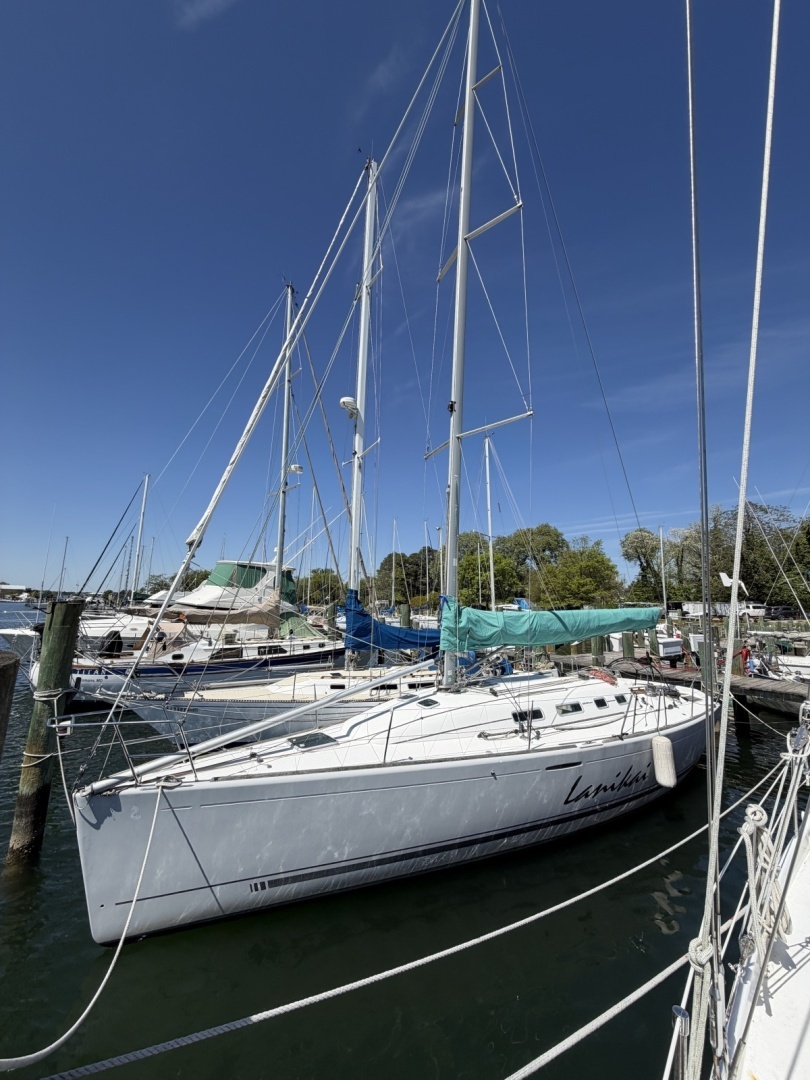 2004 Beneteau 40.7 - Image 2