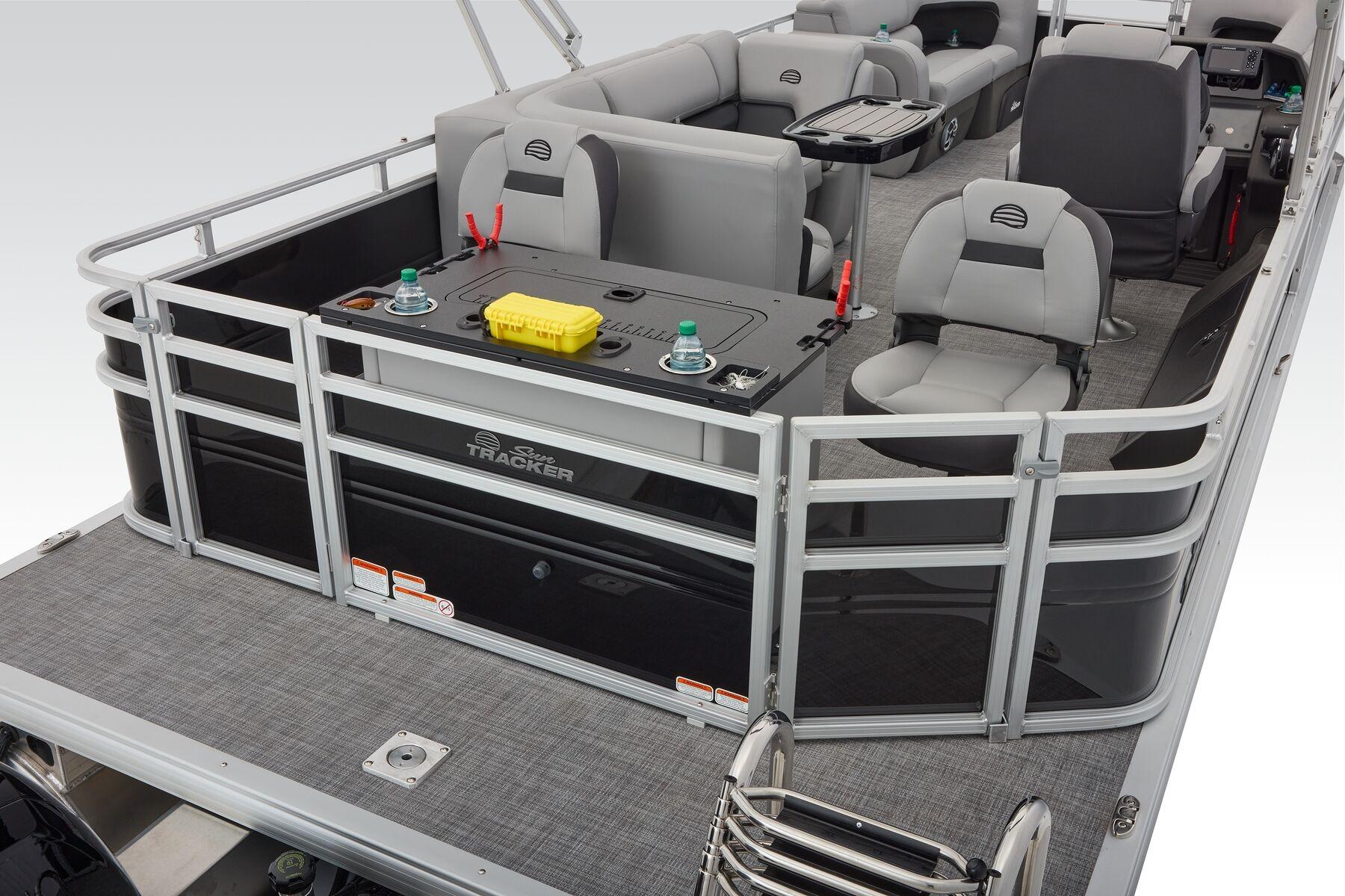2026 Sun Tracker SportFish 22 DLX - 63