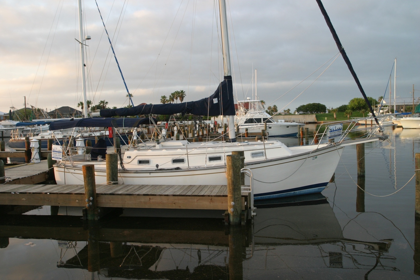1986 Island Packet 31 - Image 16