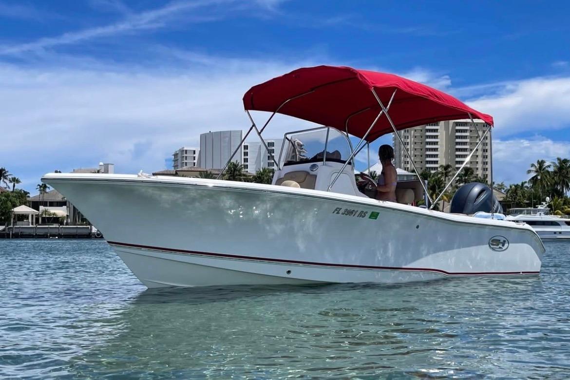 2018 Sea Hunt Ultra 211