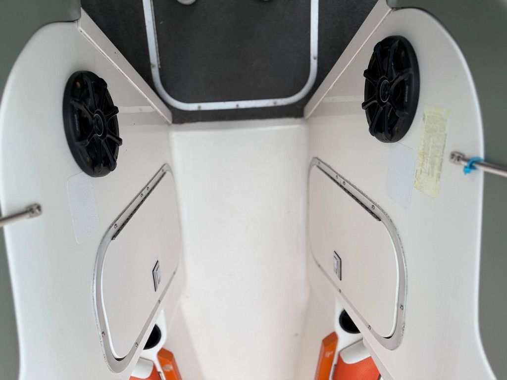 1998 Chaparral 2130 SS - 28