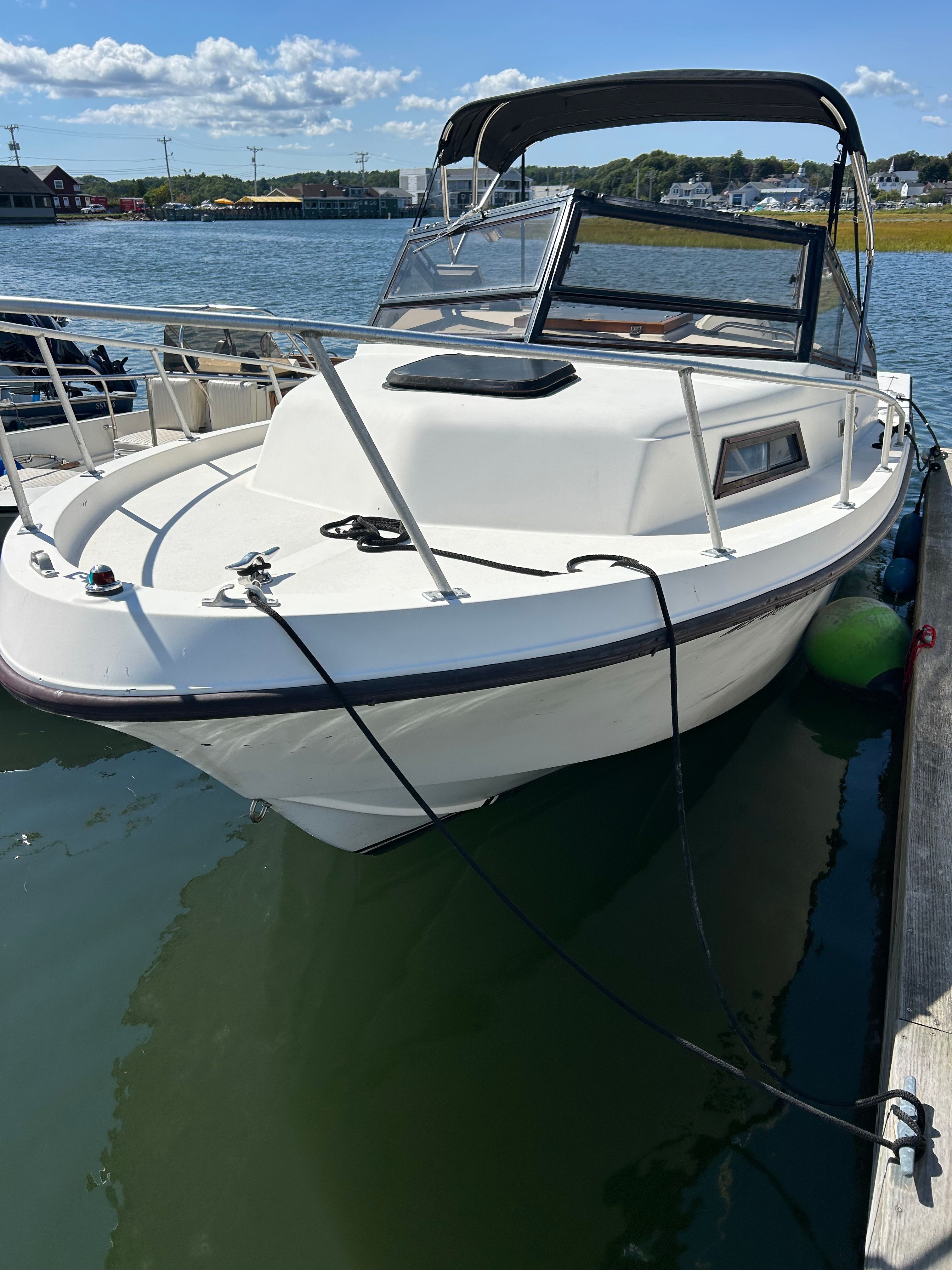 1989 Mako 220 Walk Around - 2