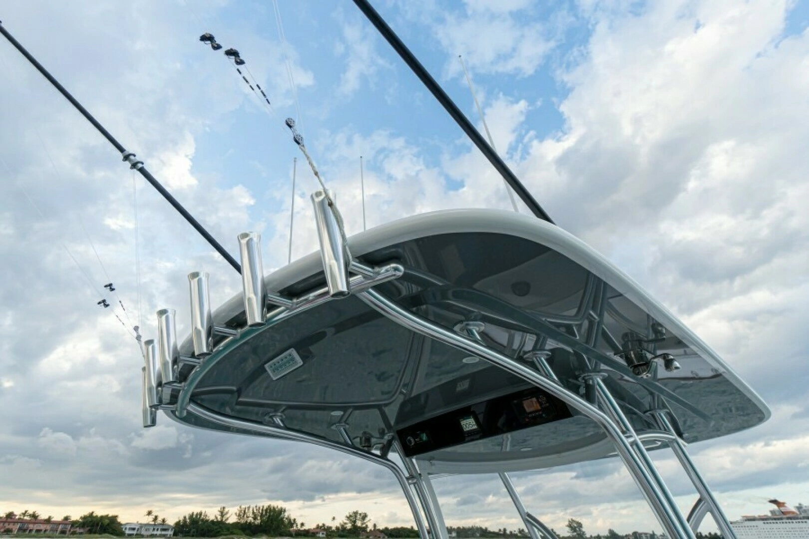 2027 Valhalla Boatworks V-33 - Image 10